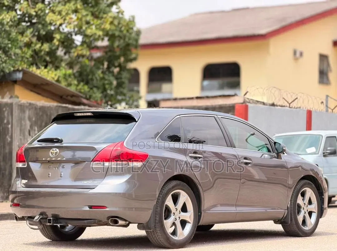 Toyota Venza 2014 Gray