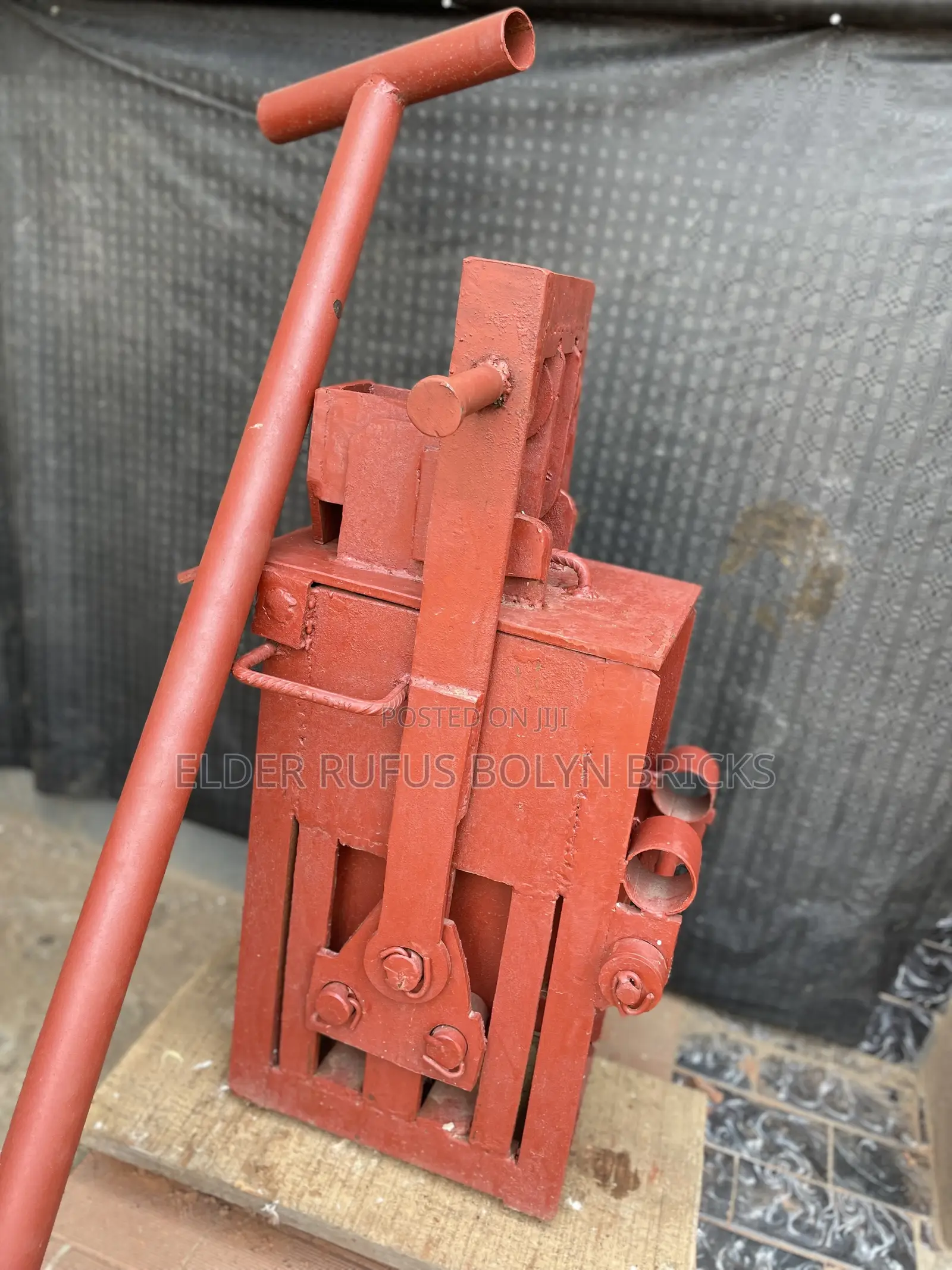 HYDRAFORM 6-Inch Dry Stack Brick Making Press