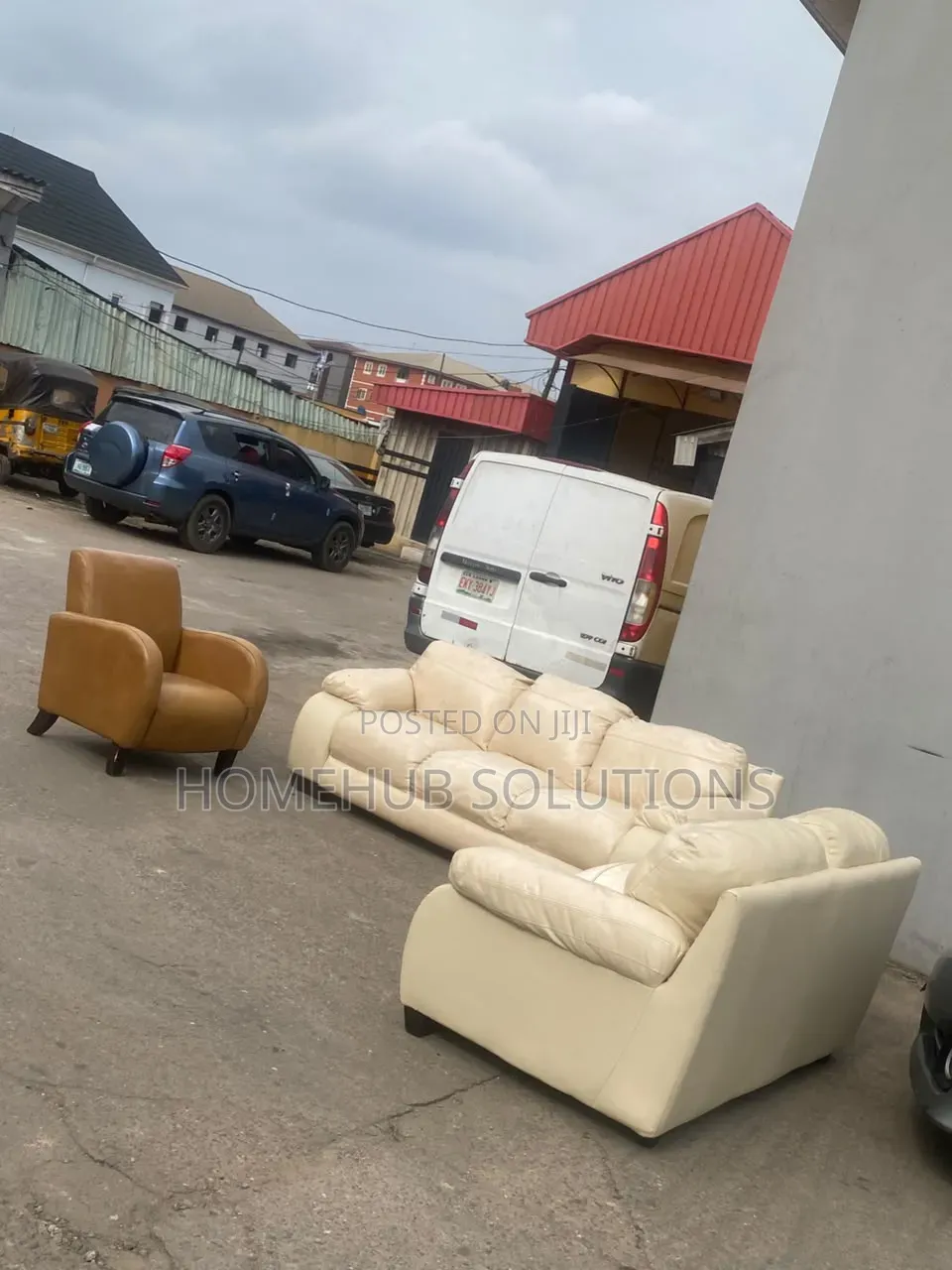 Foreign Leather Sofa Set Barely Used (3,2,1) Seaters