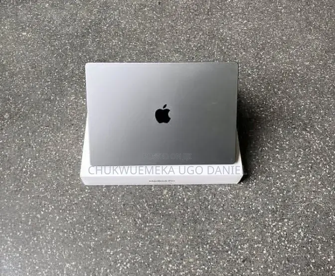 Laptop Apple MacBook Pro 2020 16GB Intel Core i7 SSD 512GB