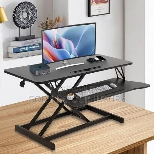 Manual Adjustable Office Desk.