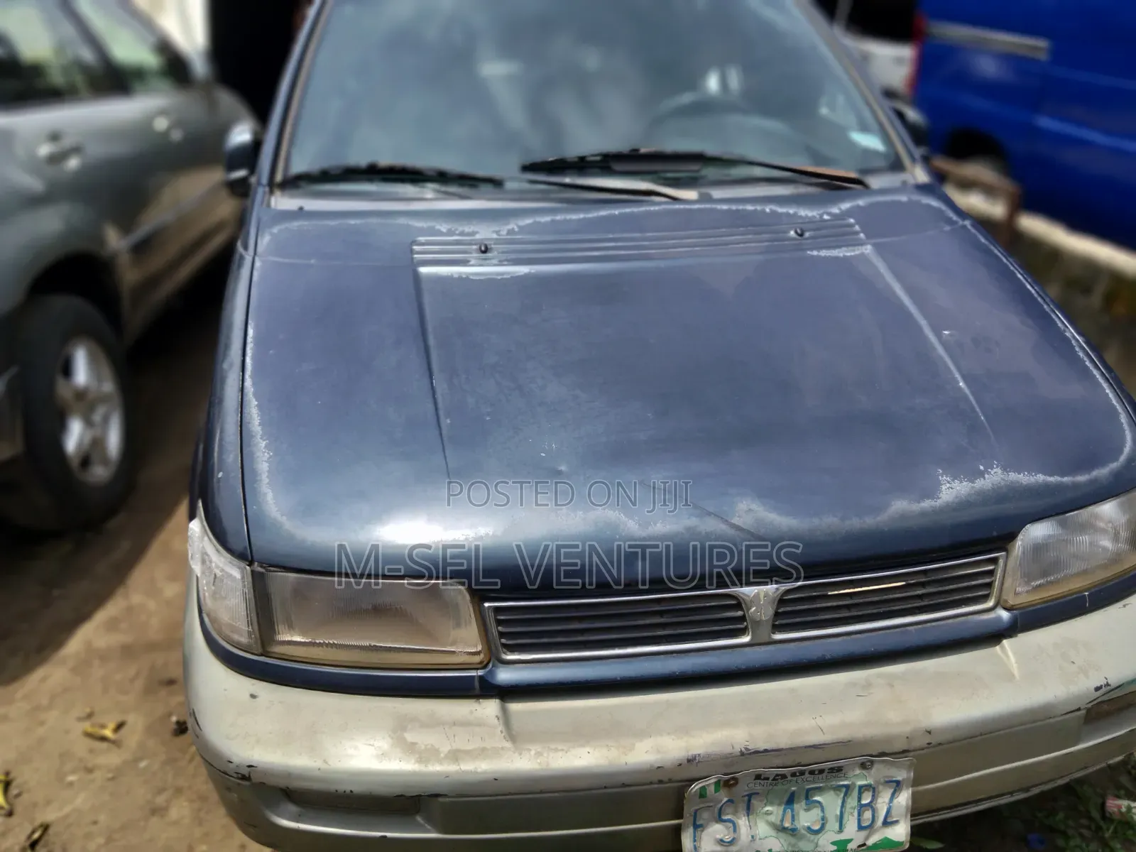 Mitsubishi SpaceWagon 2002 Blue