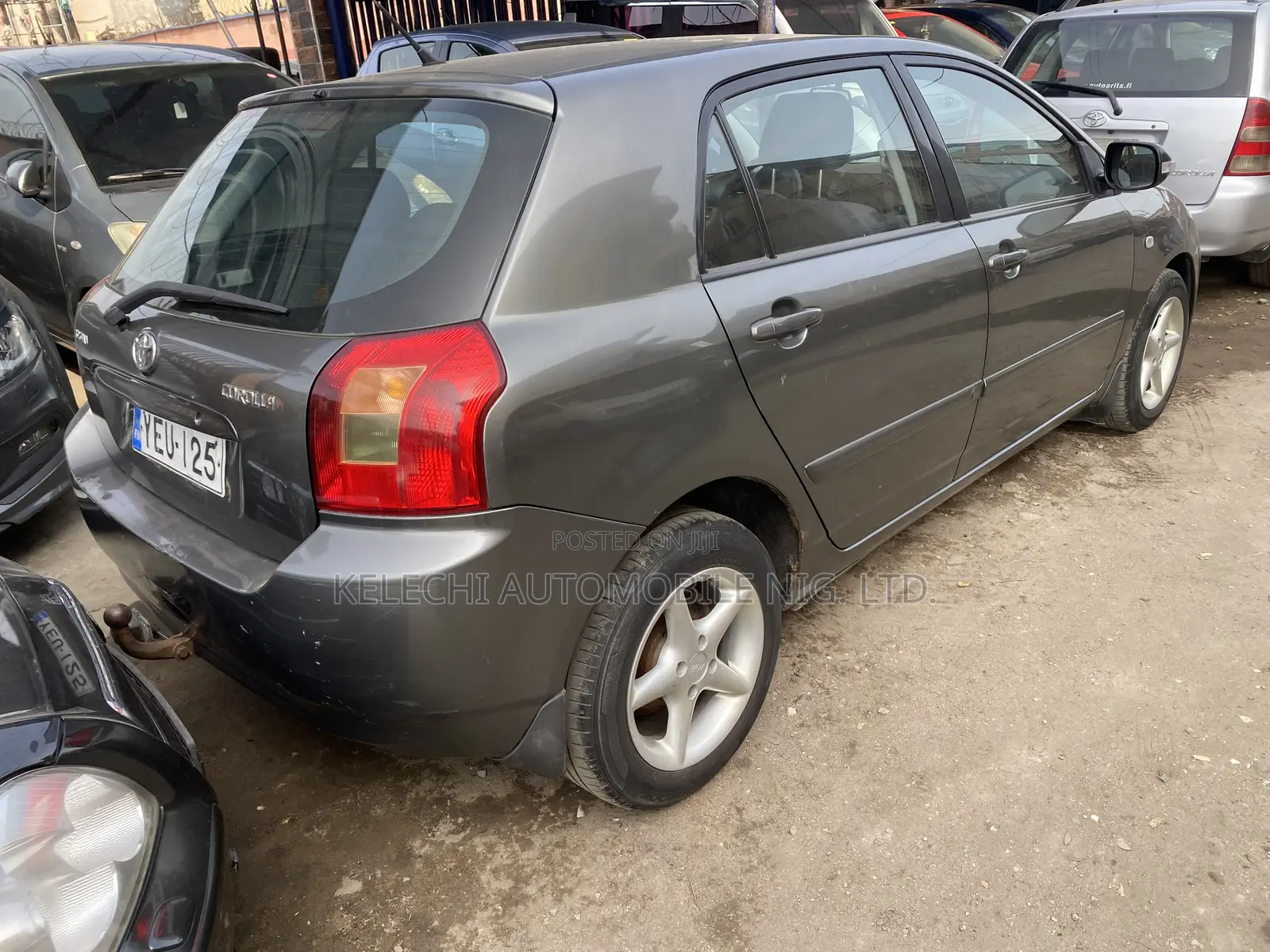 Toyota Corolla Sedan 2005 Gray