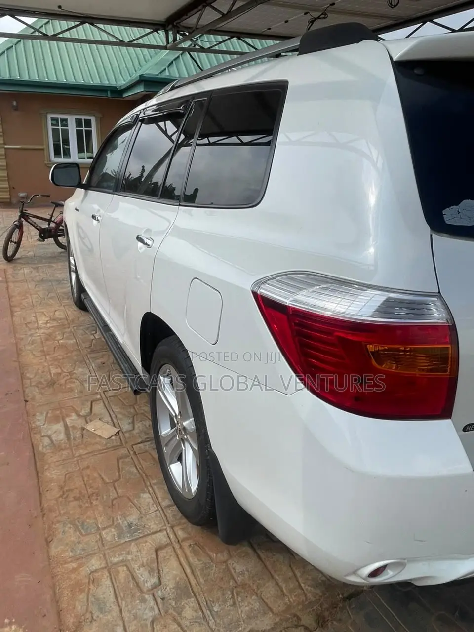 Toyota Highlander Limited 2010 White