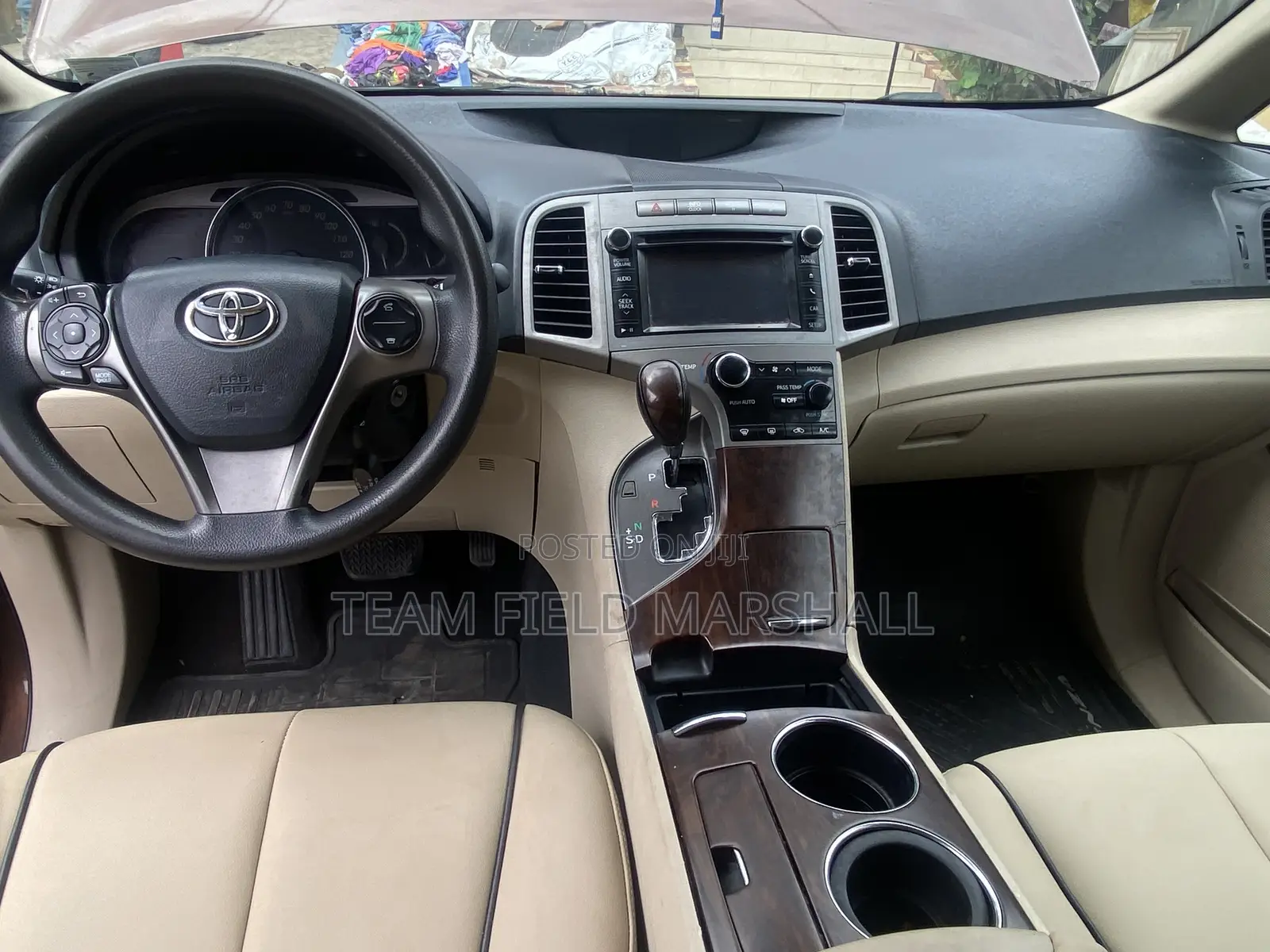Toyota Venza LE AWD V6 2013