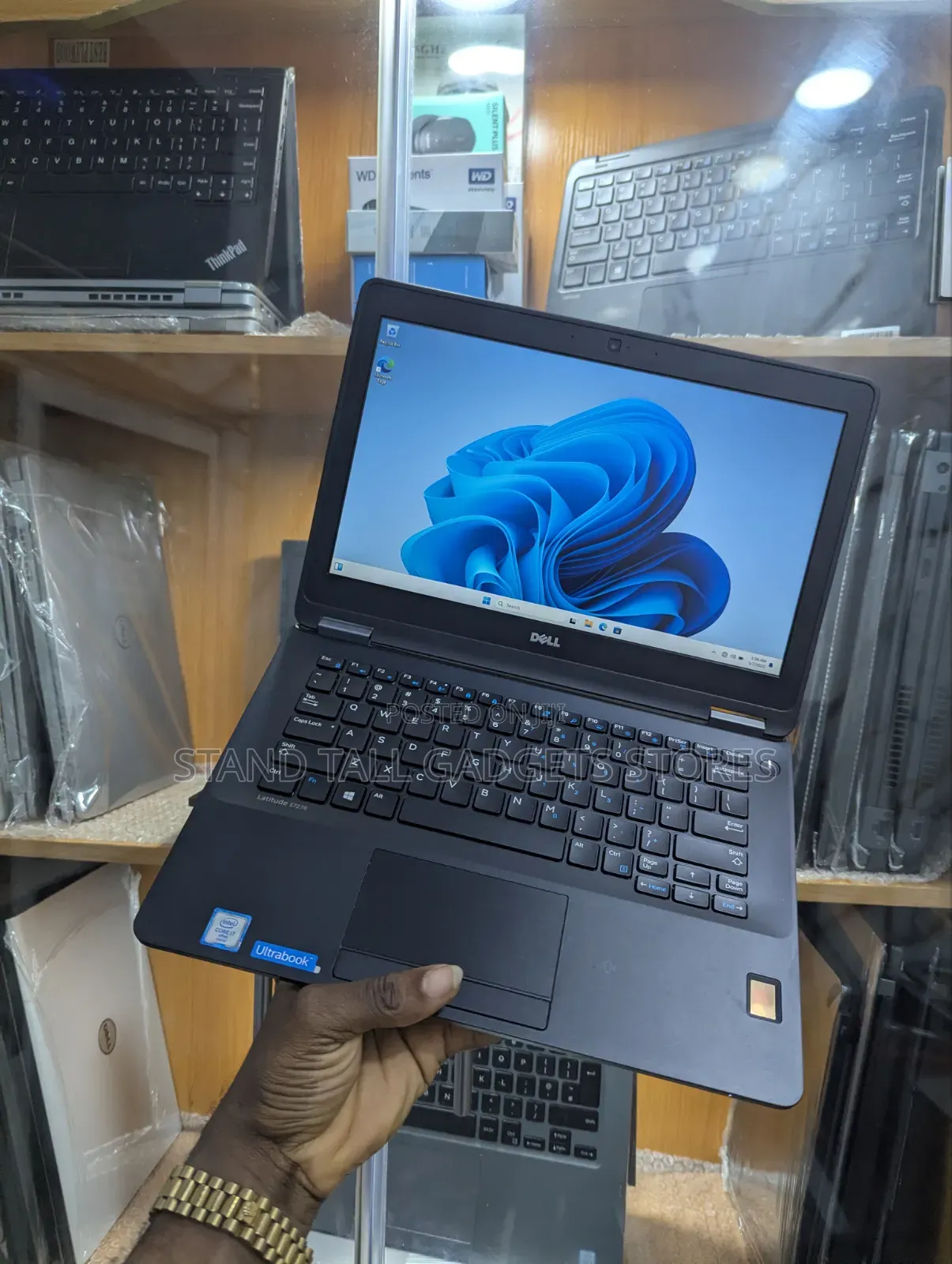 Laptop Dell Latitude E7270 8GB Intel Core i7 SSD 256GB