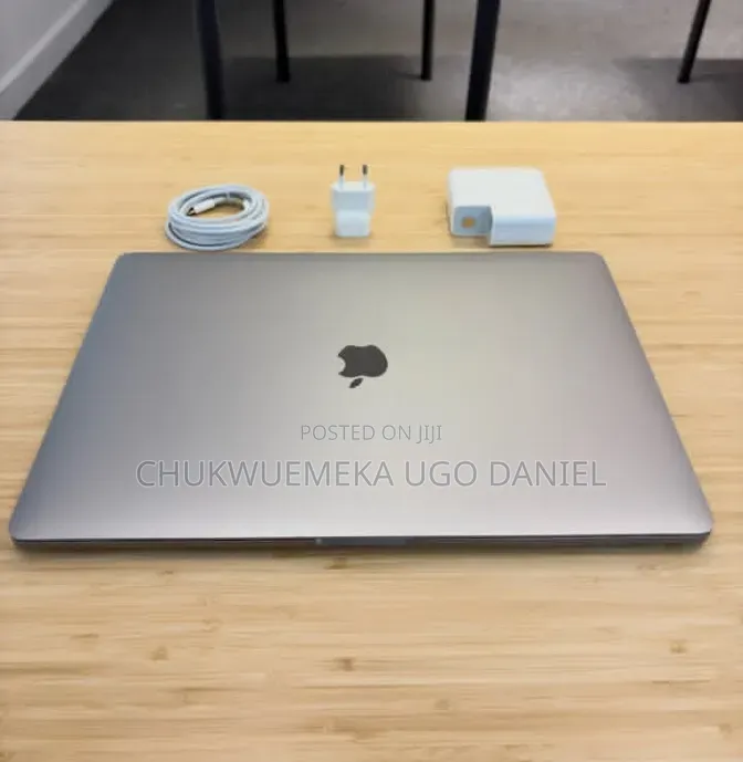 Laptop Apple MacBook Pro 2019 16GB Intel Core i7 SSD 512GB