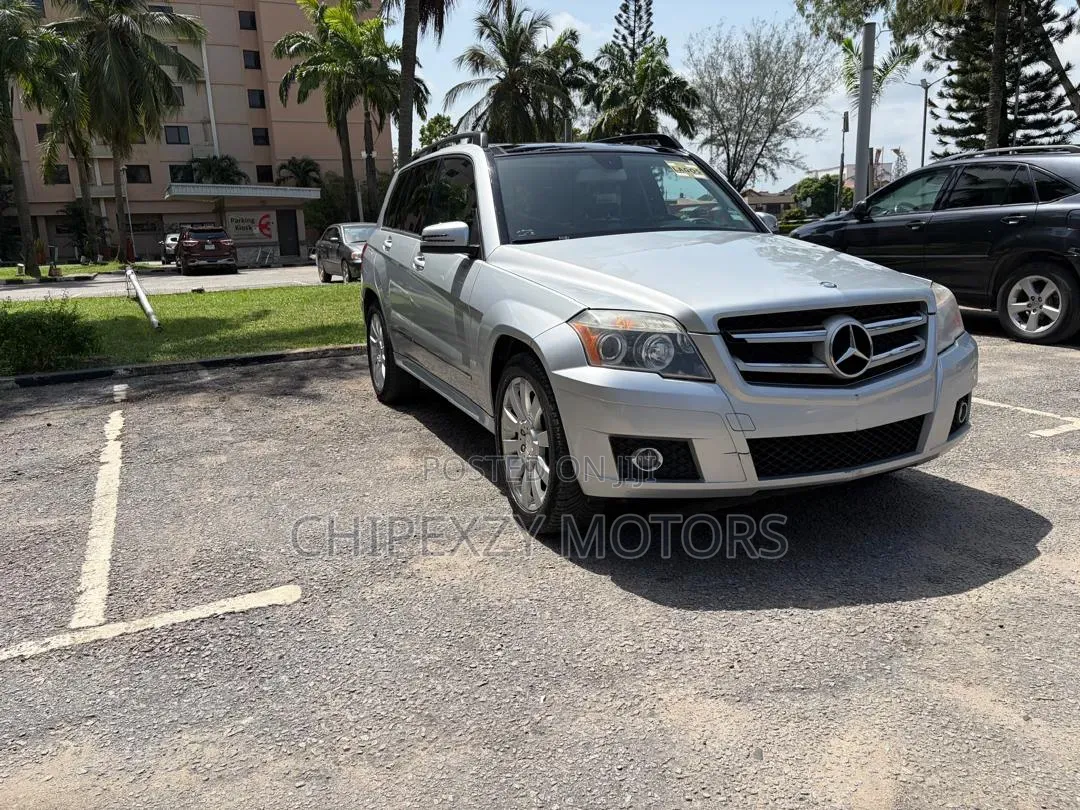 Mercedes-Benz GLK-Class 2012 Silver