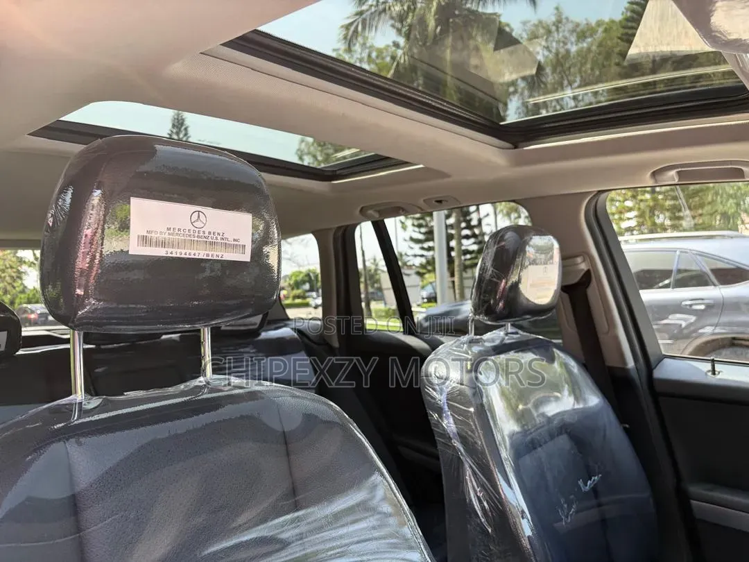 Mercedes-Benz GLK-Class 2012 Silver
