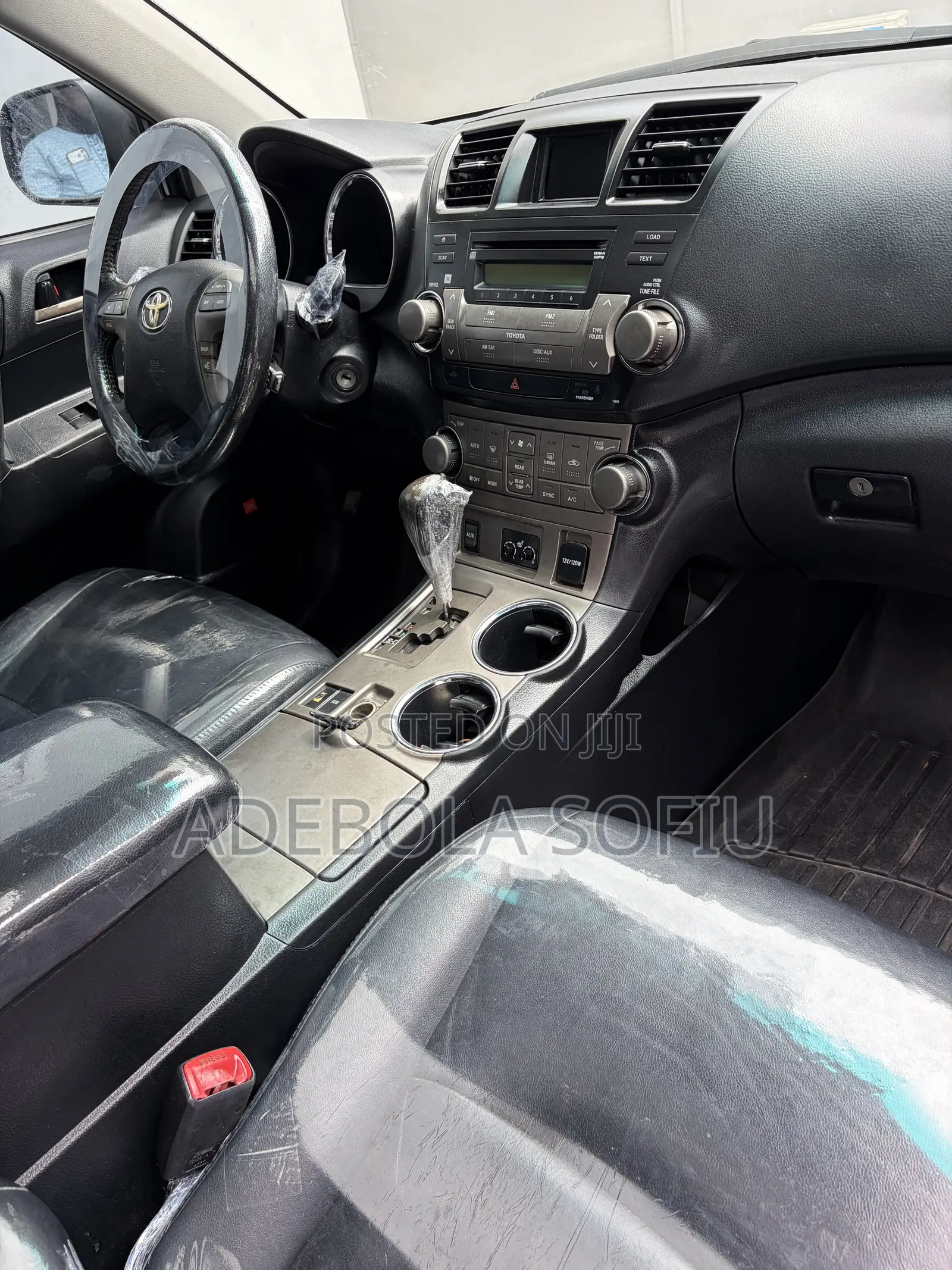 Toyota Highlander Sport 2010 White