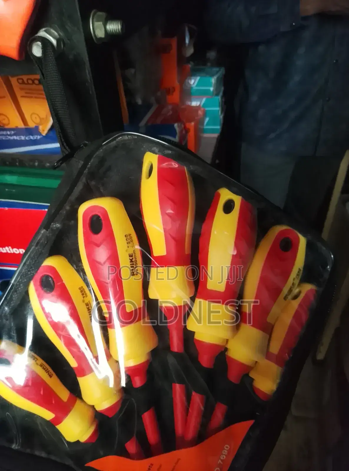 Ruike No. 7690 1000V Insulated Screwdriver Set