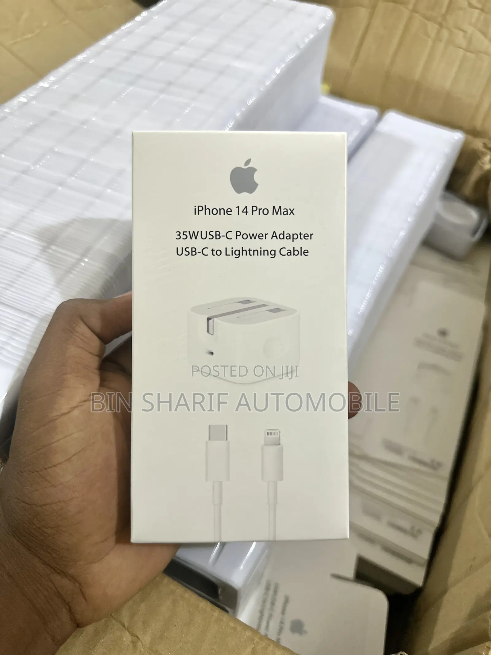 iPhone 14 Pro Max Charger