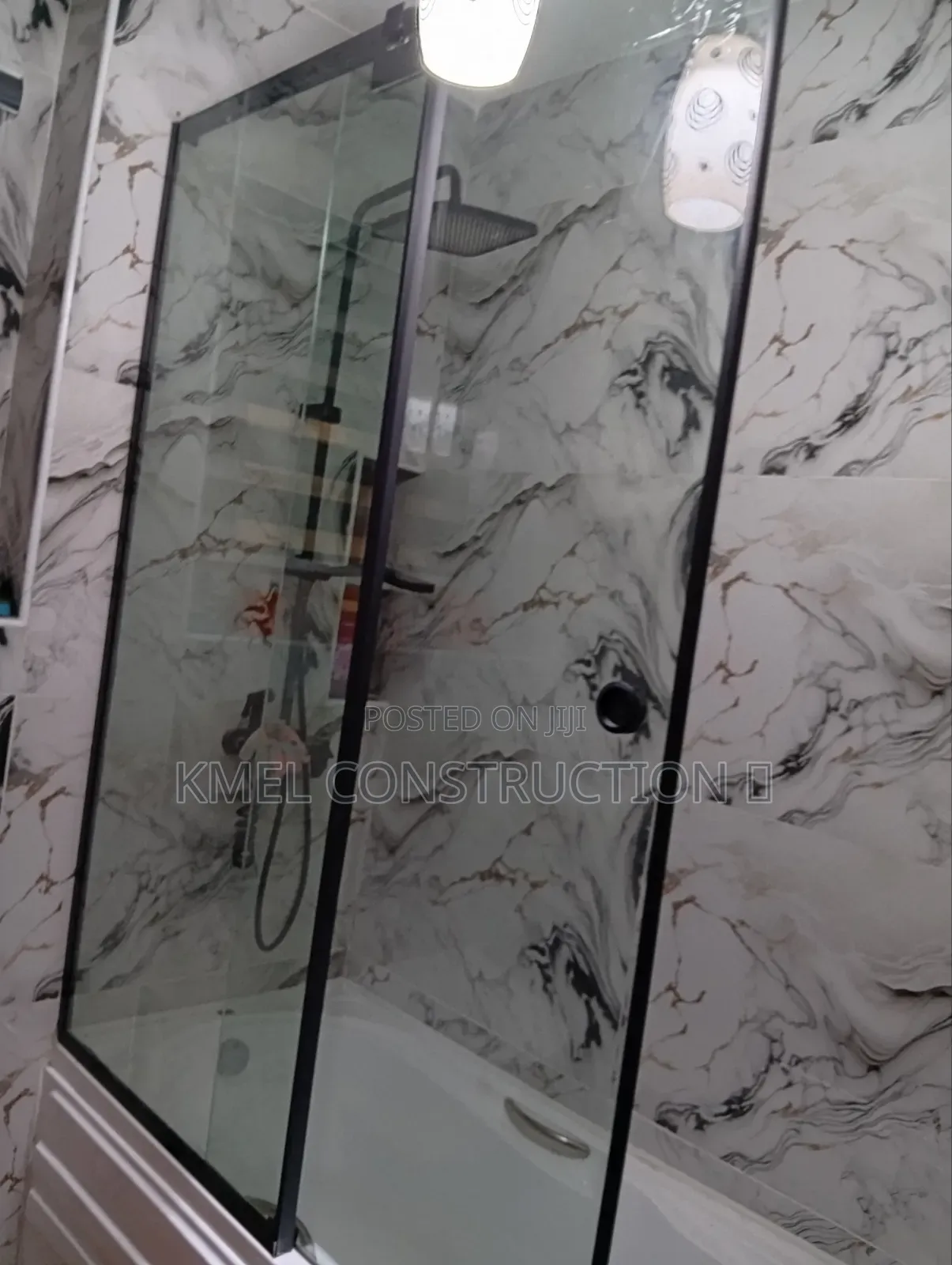 Luxury Bathroom Glass Enclosure