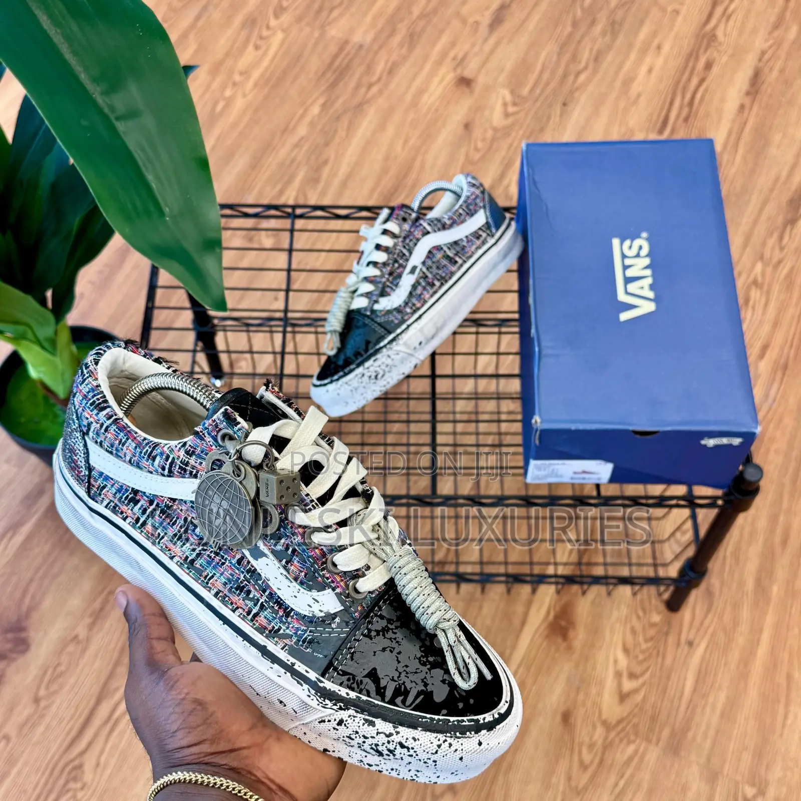 Original Vans Premium LX Old Skool Charm Sneakers