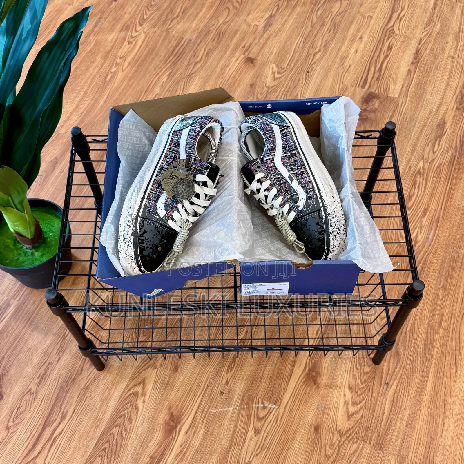 Original Vans Premium LX Old Skool Charm Sneakers