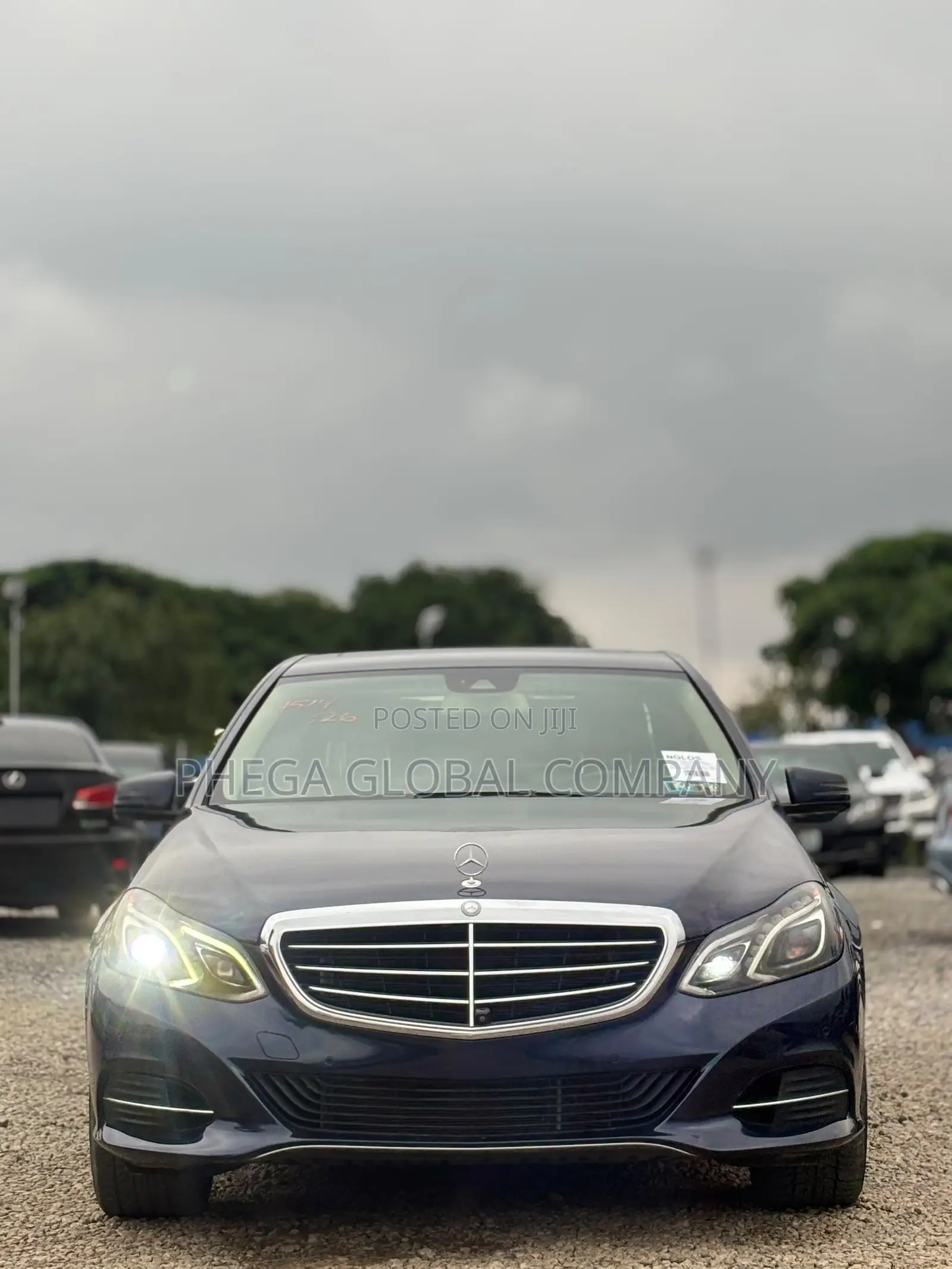 Mercedes-Benz E350 Base 4Matic Sedan AWD (3.5L 6cyl 7A) 2014 Matt Black