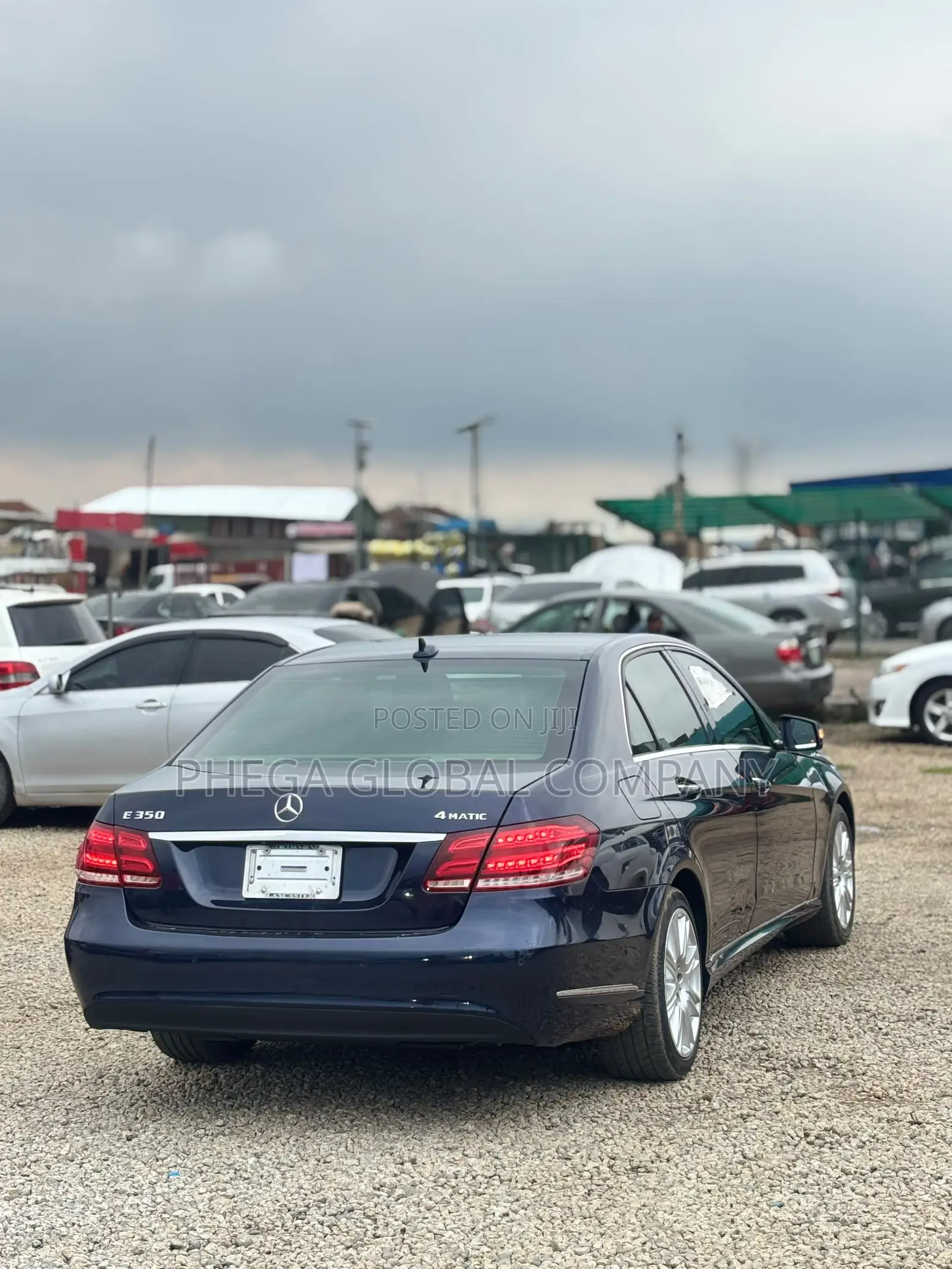 Mercedes-Benz E350 Base 4Matic Sedan AWD (3.5L 6cyl 7A) 2014 Matt Black