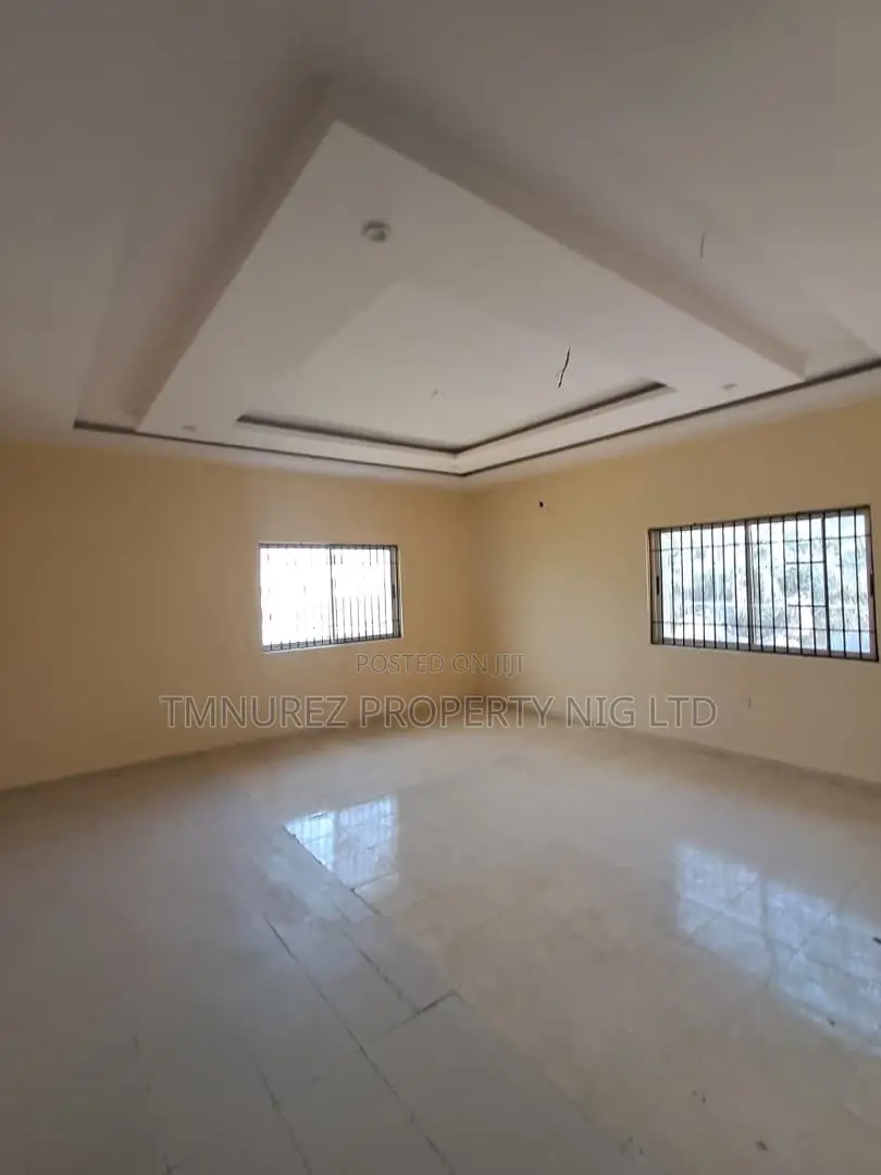 2bdrm Block of Flats in Agungi for rent