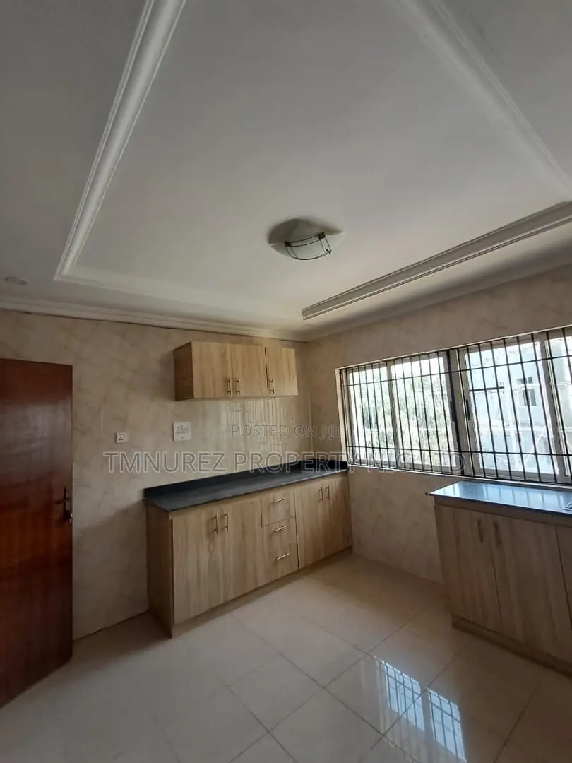 2bdrm Block of Flats in Agungi for rent