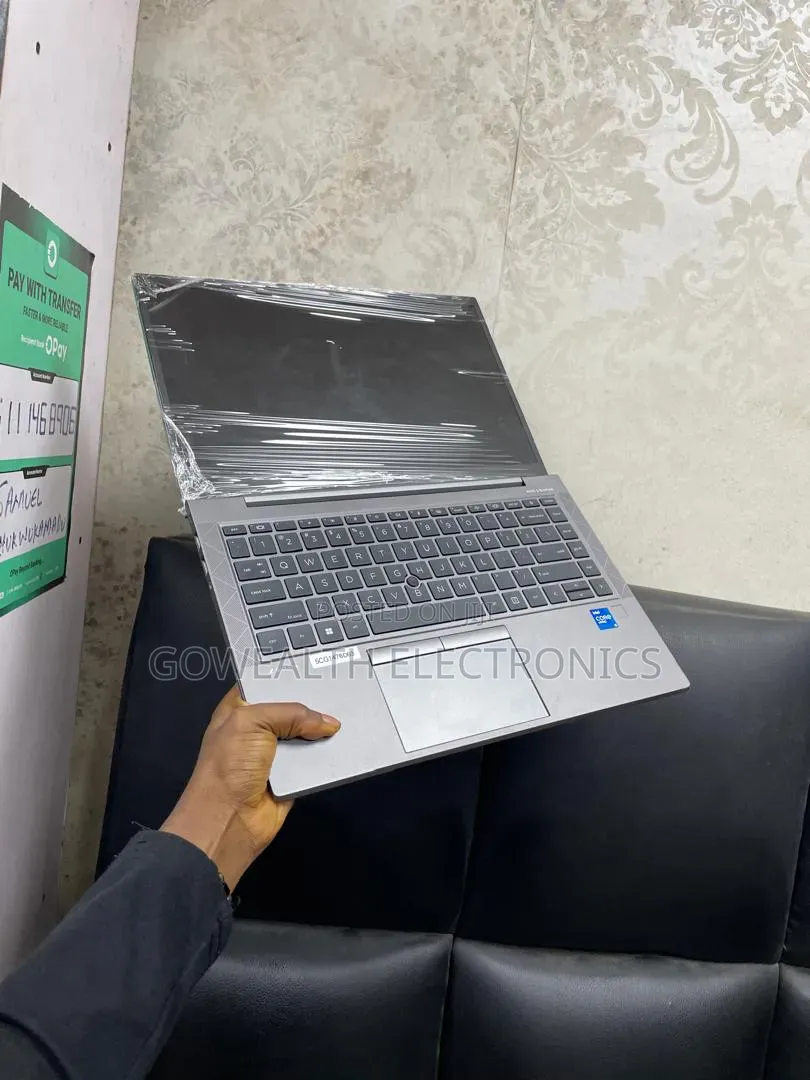 Laptop HP ZBook Firefly 14 G7 16GB Intel Core i5 SSD 256GB
