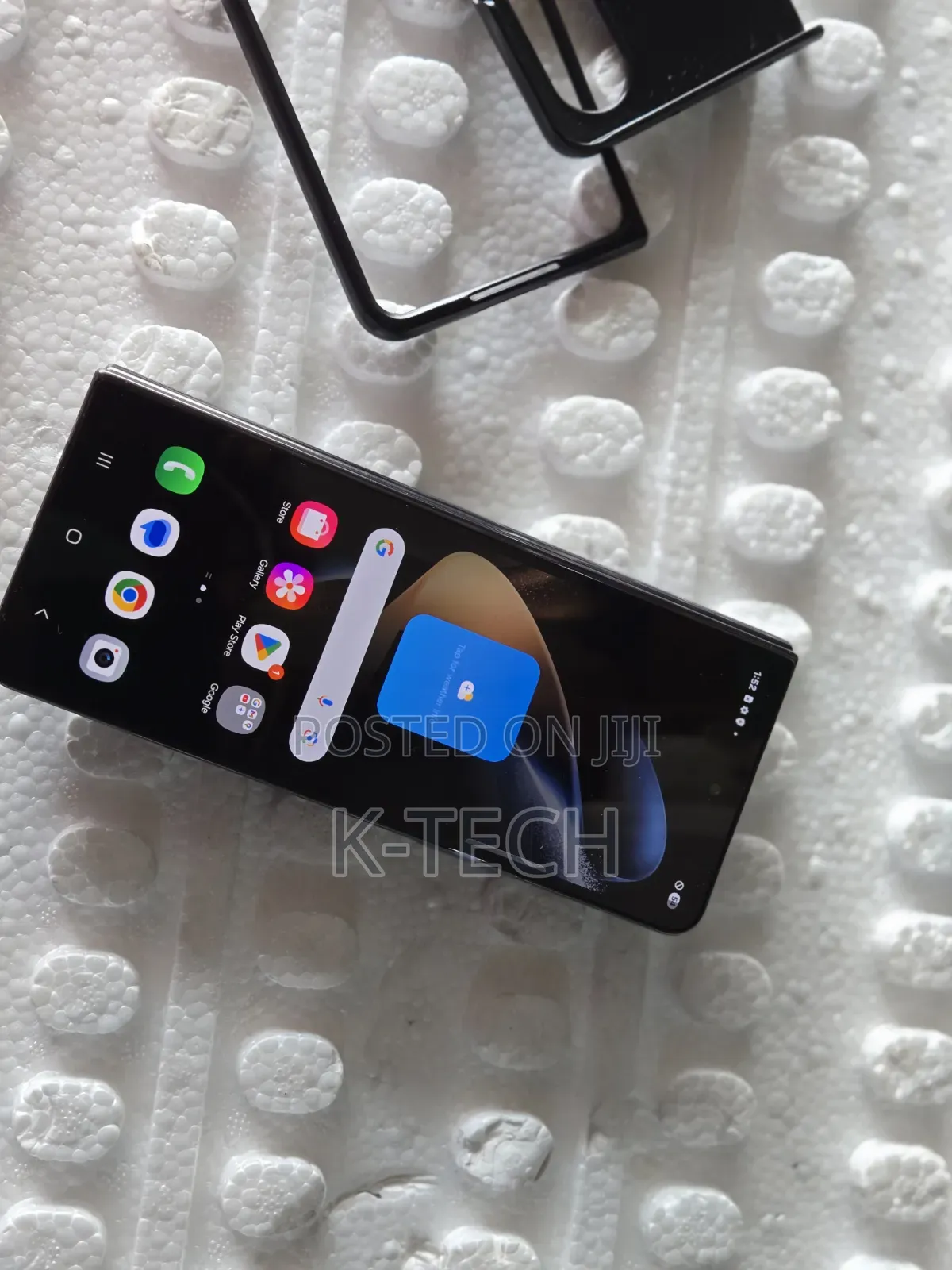 Samsung Galaxy Z Fold4 512 GB Silver