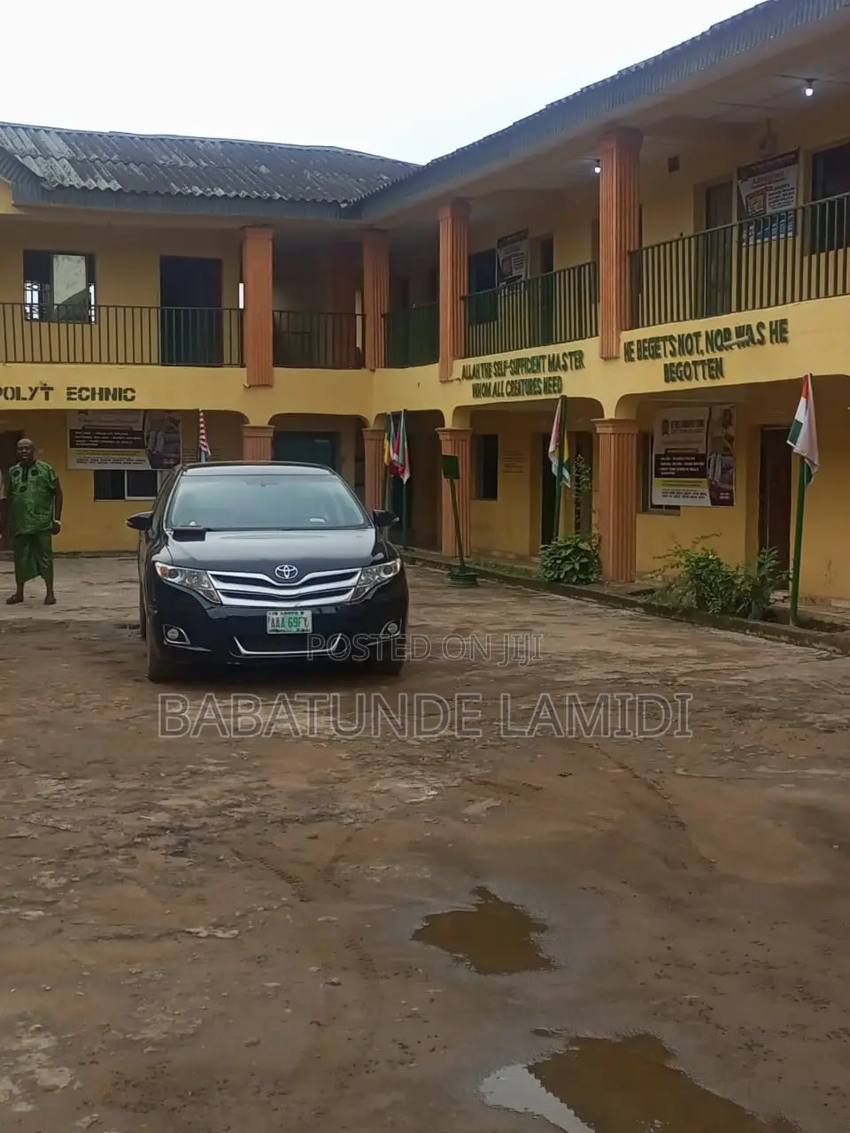 School Building Suitable for Multiple Purpose