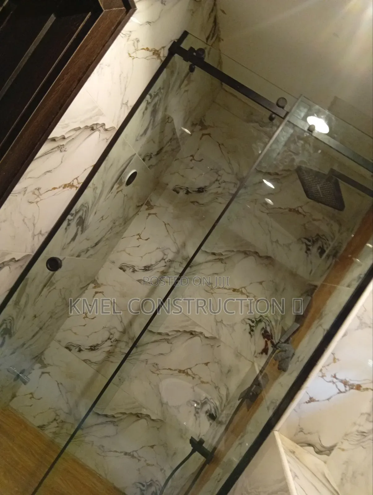 Bathroom Corner Glass Enclosure.