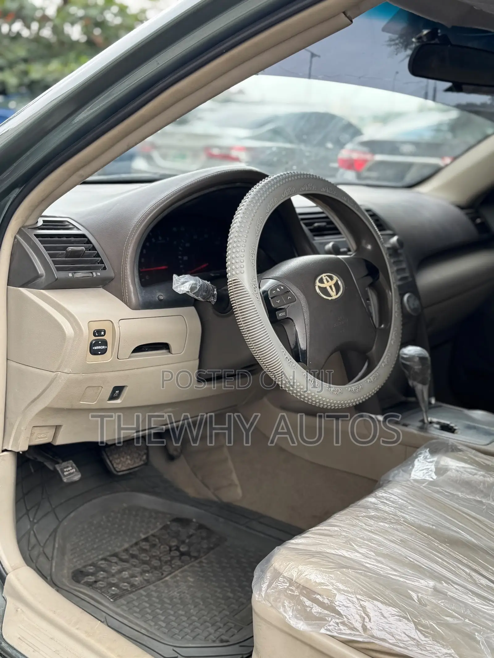 Toyota Camry LE 4dr Sedan (2.5L 4cyl 6AM) 2010 Green