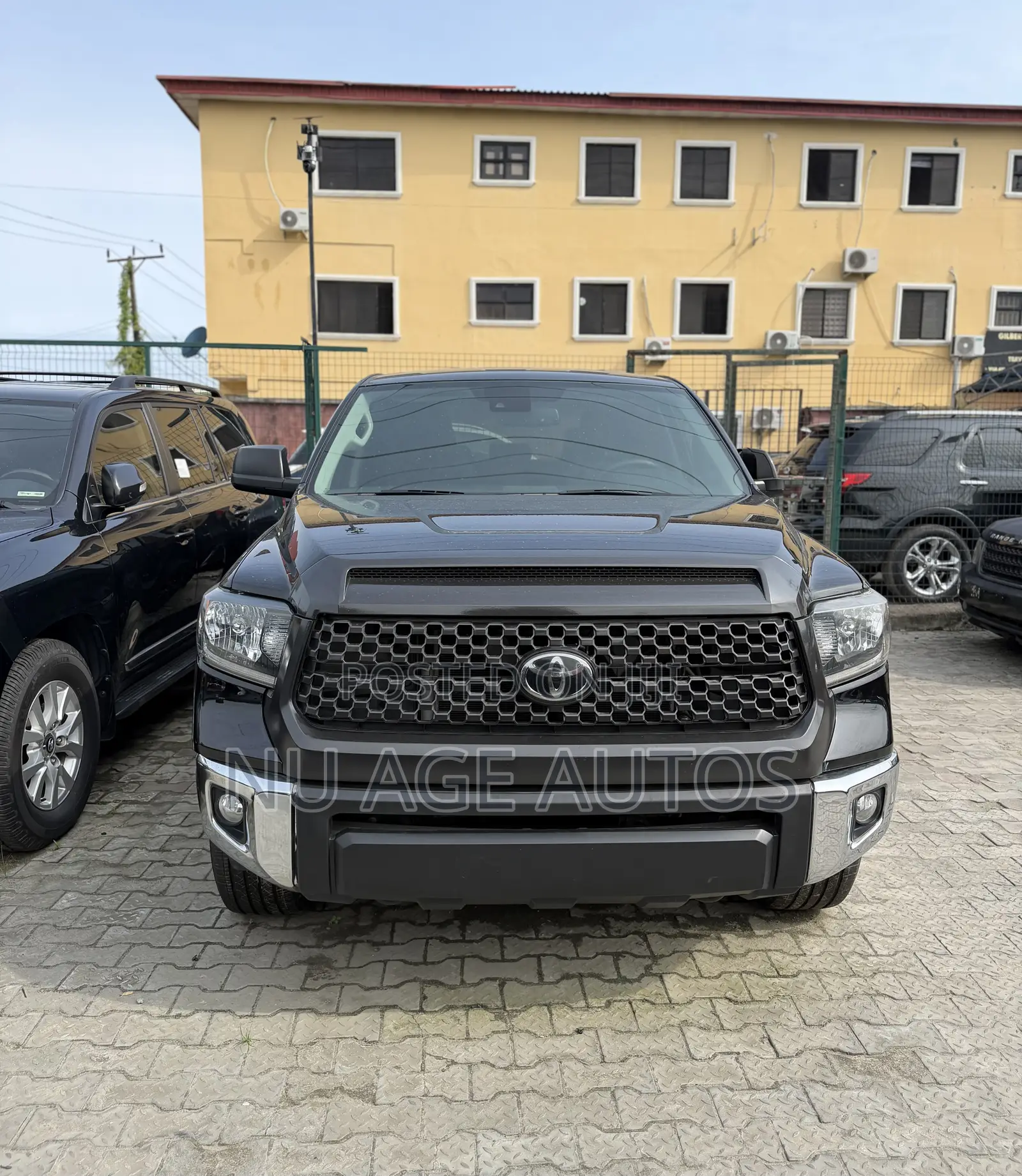 Toyota Tundra Limited 2021 Black