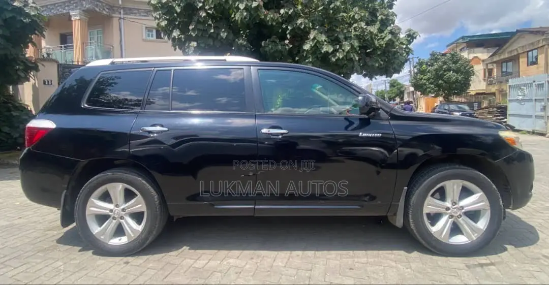 Toyota Highlander Limited 2010 Black