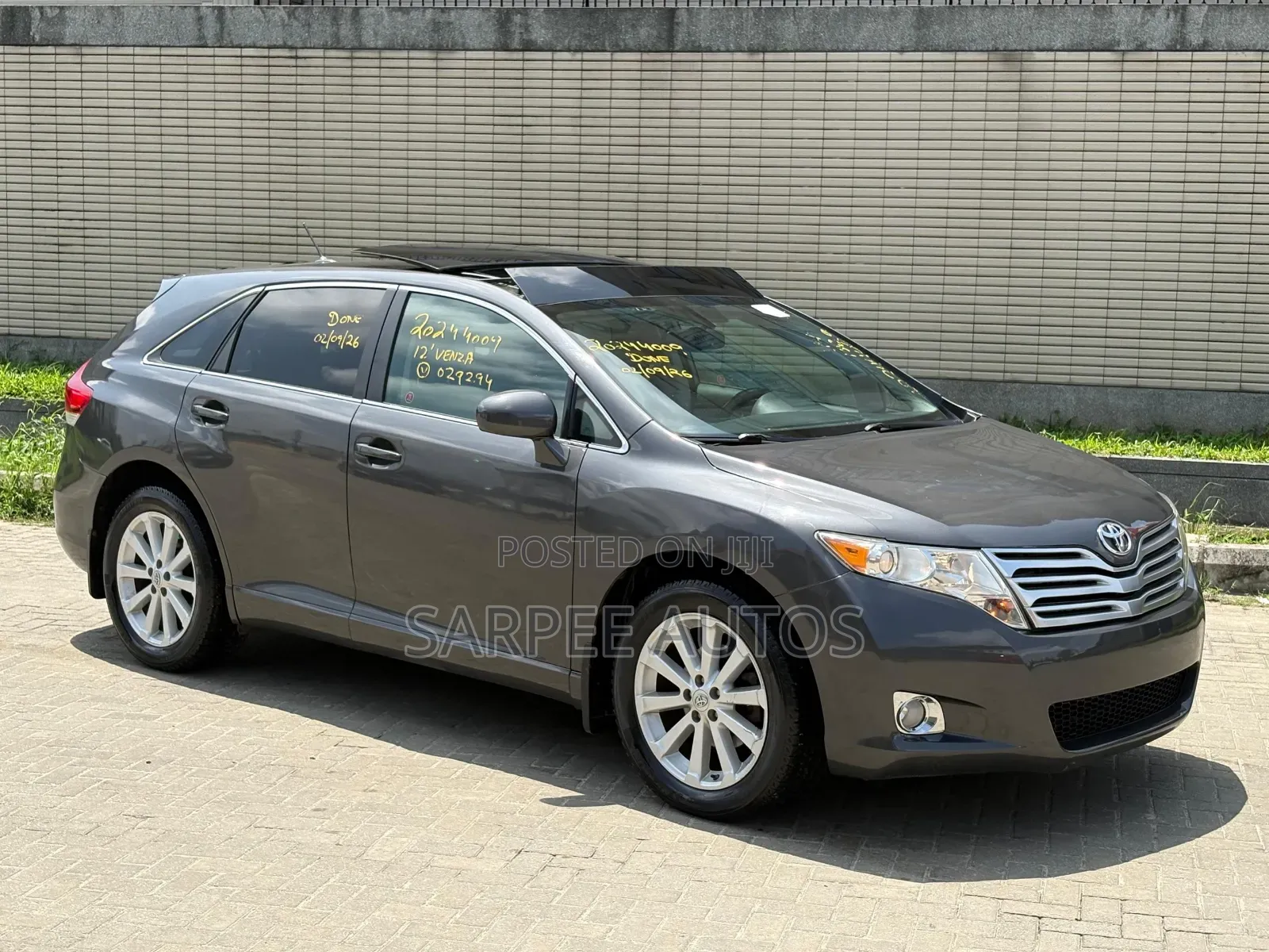 Toyota Venza AWD 2011 Gray