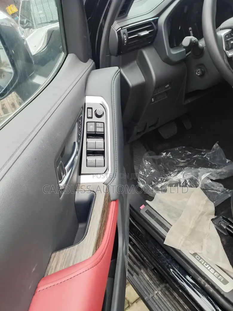 New Toyota Land Cruiser Standard 2026 Black