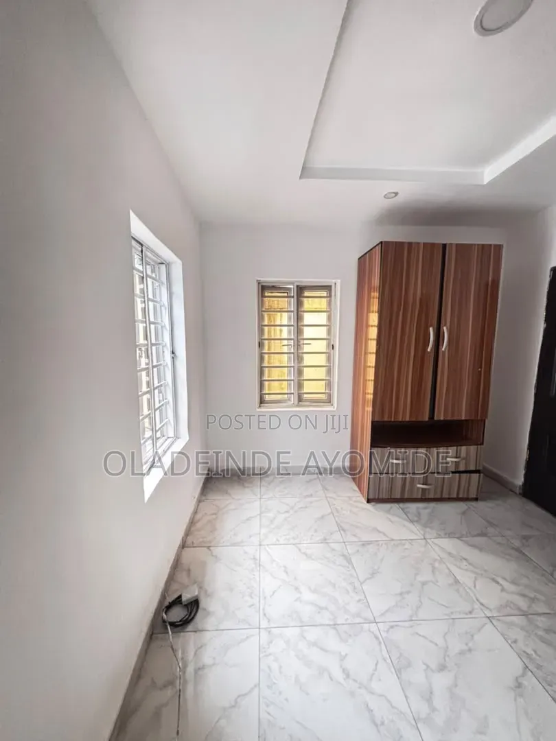 1bdrm Shared Apartment in Ikota Lekki for rent