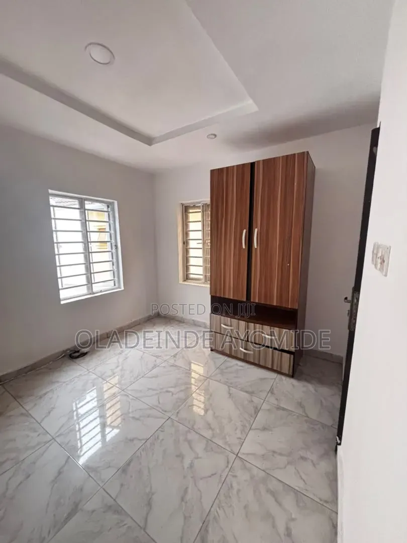 1bdrm Shared Apartment in Ikota Lekki for rent