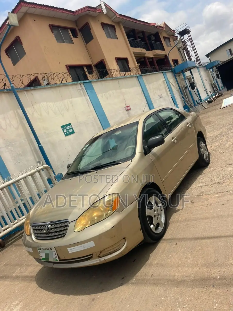 Toyota Corolla 2005 Gold