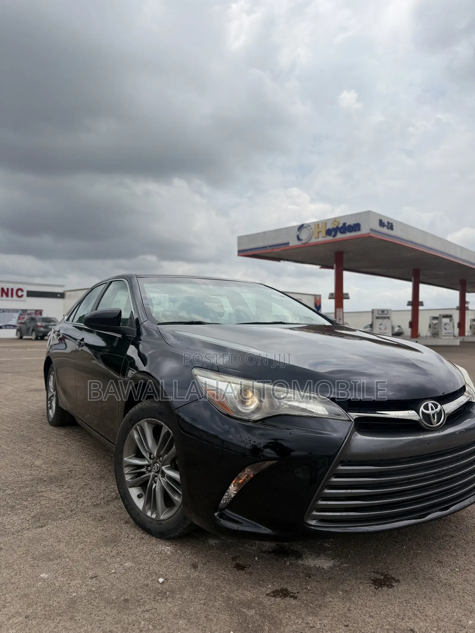 Toyota Camry SE 4dr Sedan (2.5L 4cyl 6A) 2017 Black
