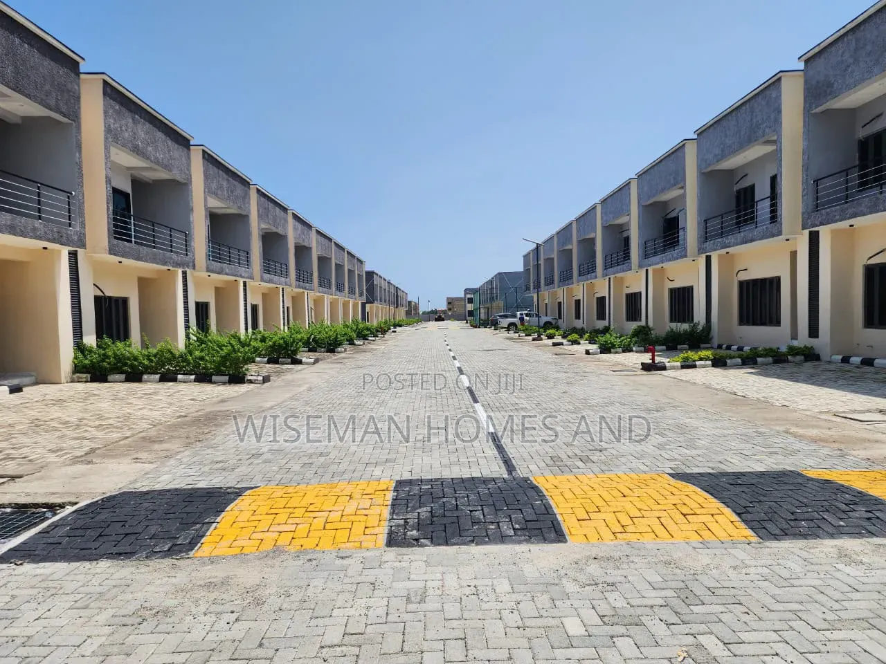 2bdrm Duplex in Off Ogombo Road By for rent