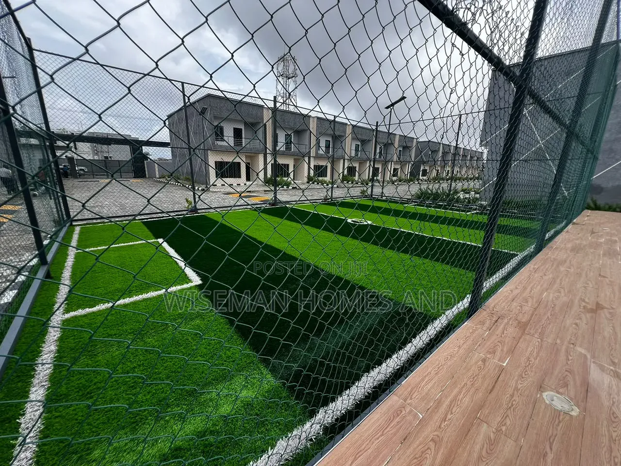 2bdrm Duplex in Off Ogombo Road By for rent