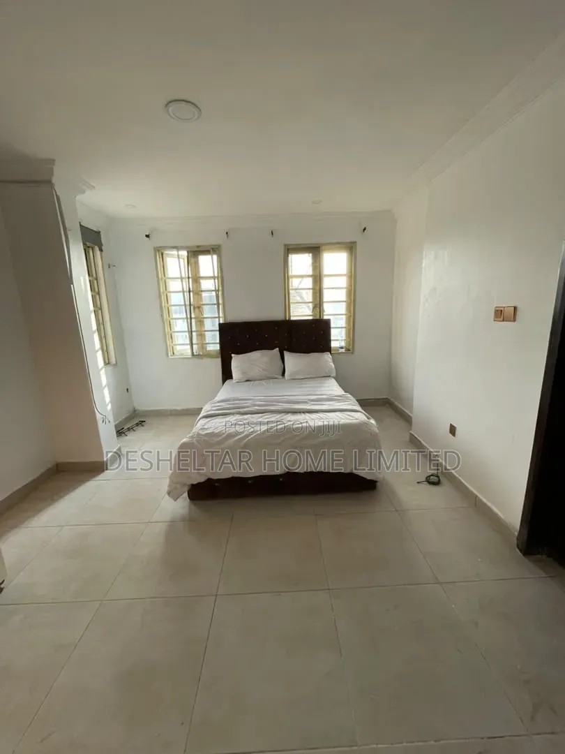 3bdrm Shared Apartment in Southern View Estate, Chevron for rent