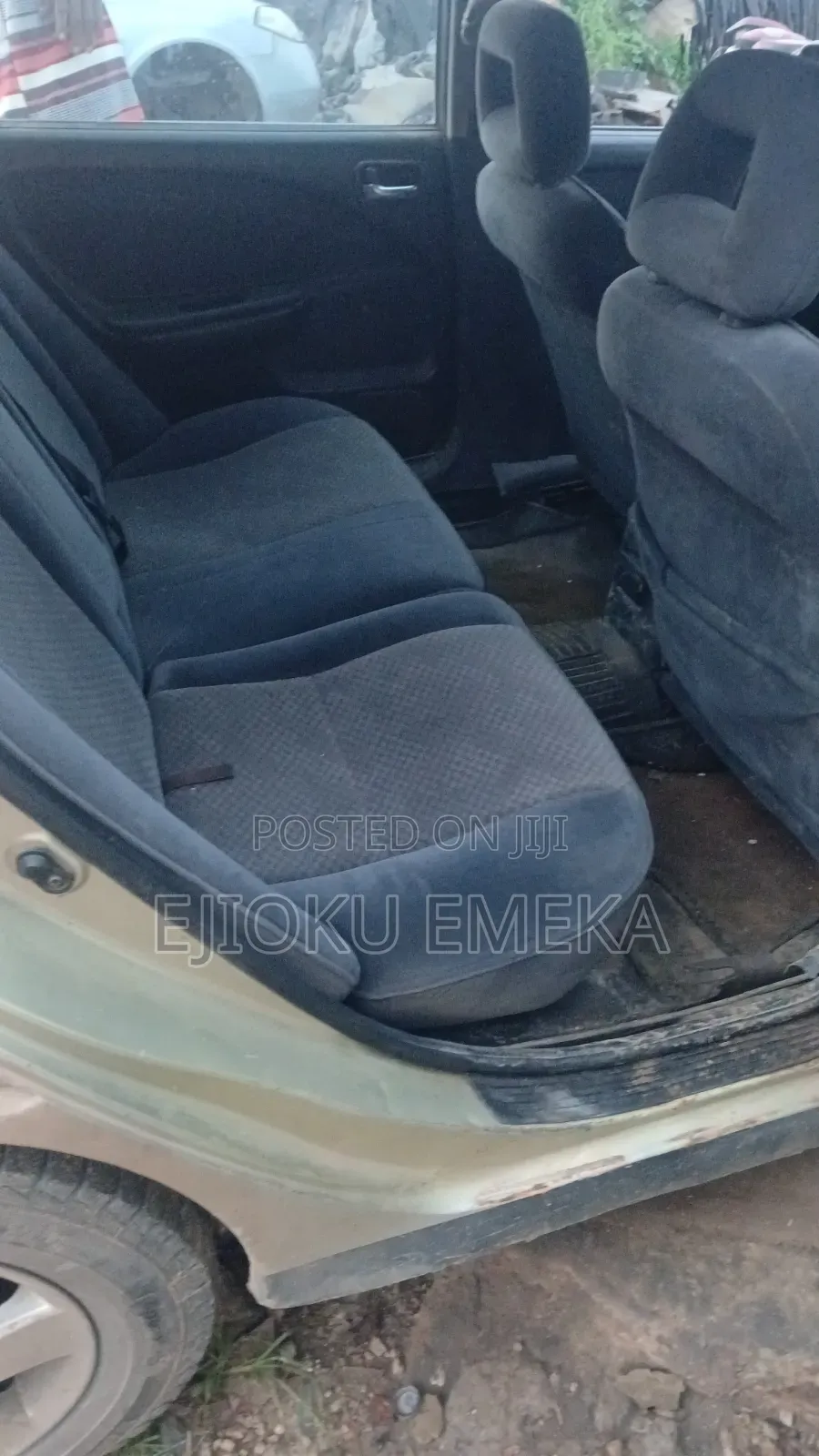 Toyota Avensis 2003 Gold