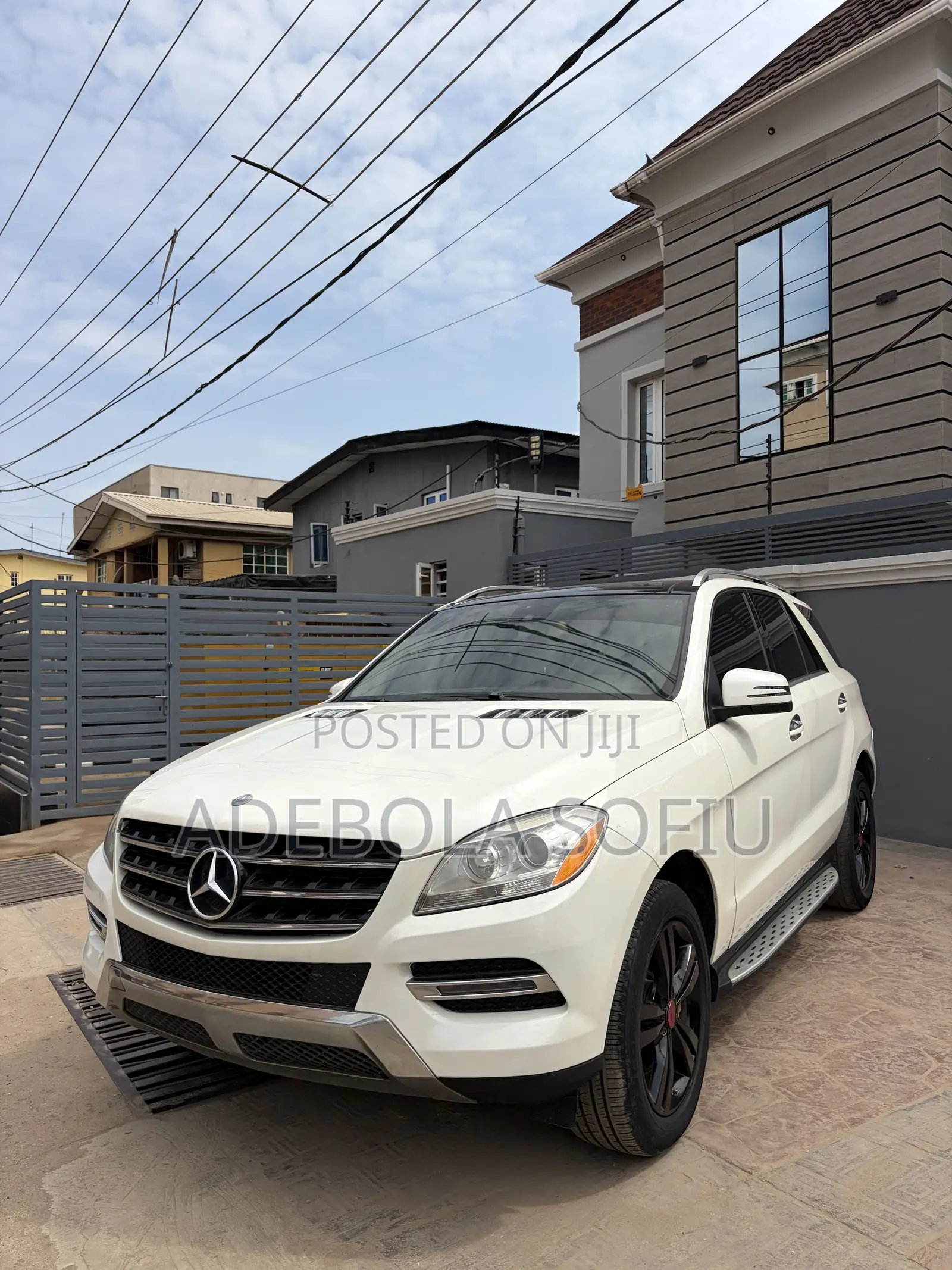 Mercedes-Benz M Class ML350 4MATIC 4dr SUV AWD (3.5L 6cyl 7A) 2014