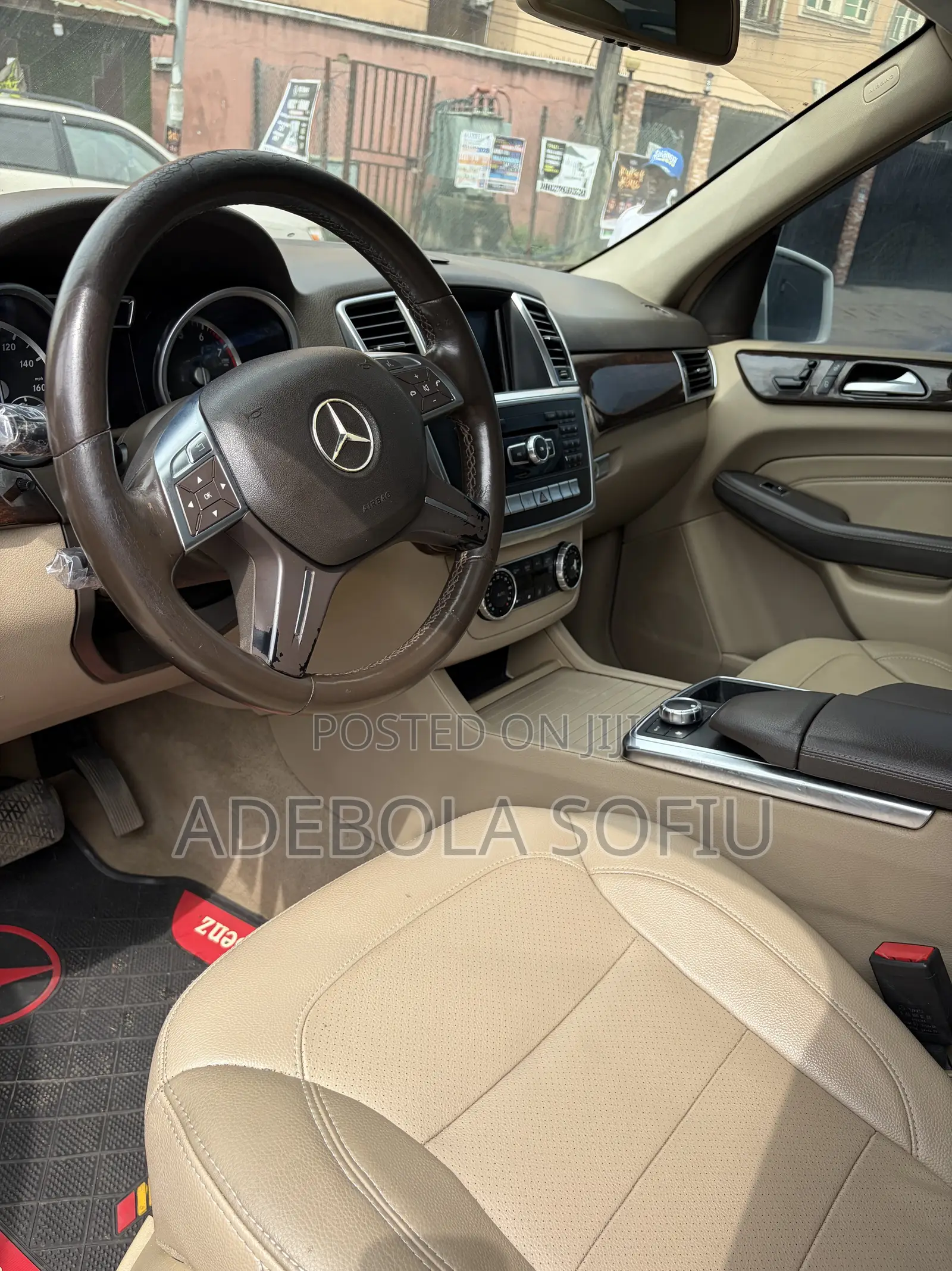 Mercedes-Benz M Class ML350 4MATIC 4dr SUV AWD (3.5L 6cyl 7A) 2014