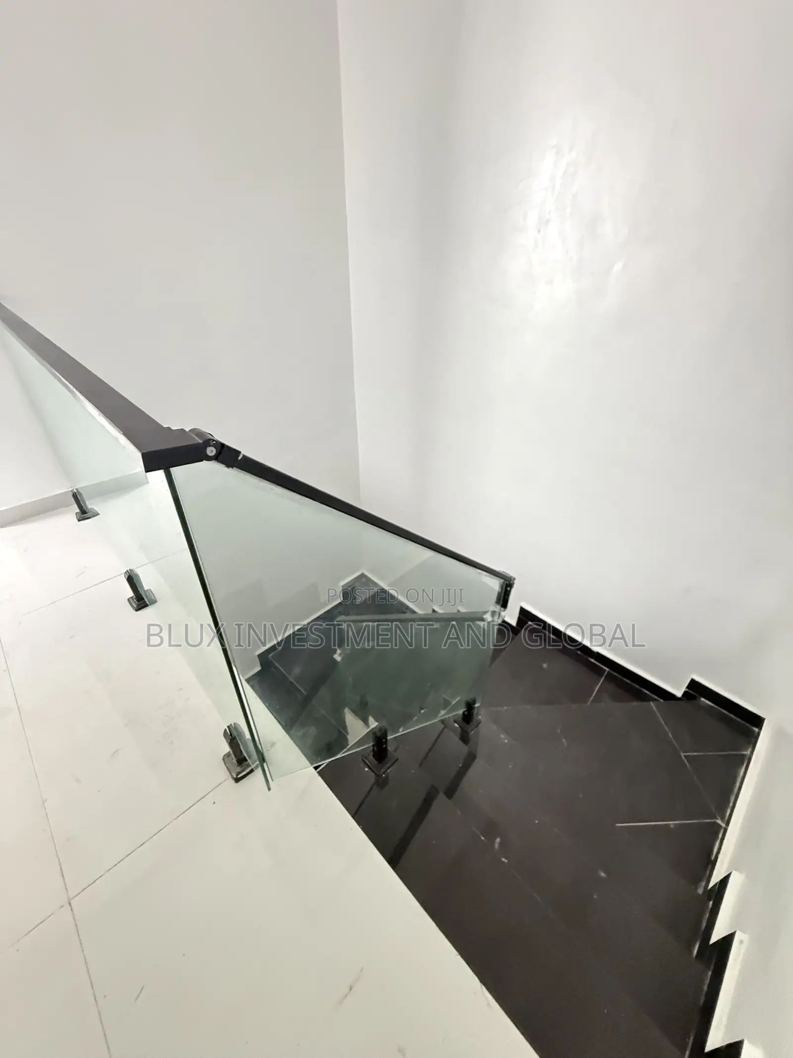 4bdrm Duplex in Ogombo for sale