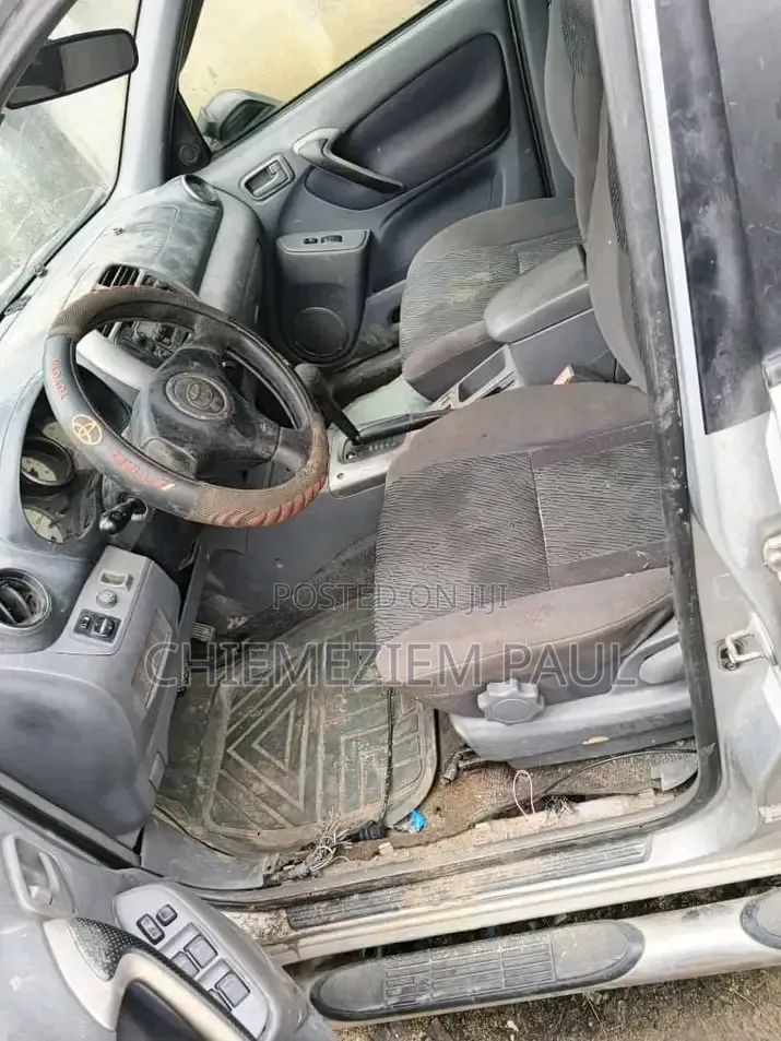 Toyota RAV4 2005 Silver