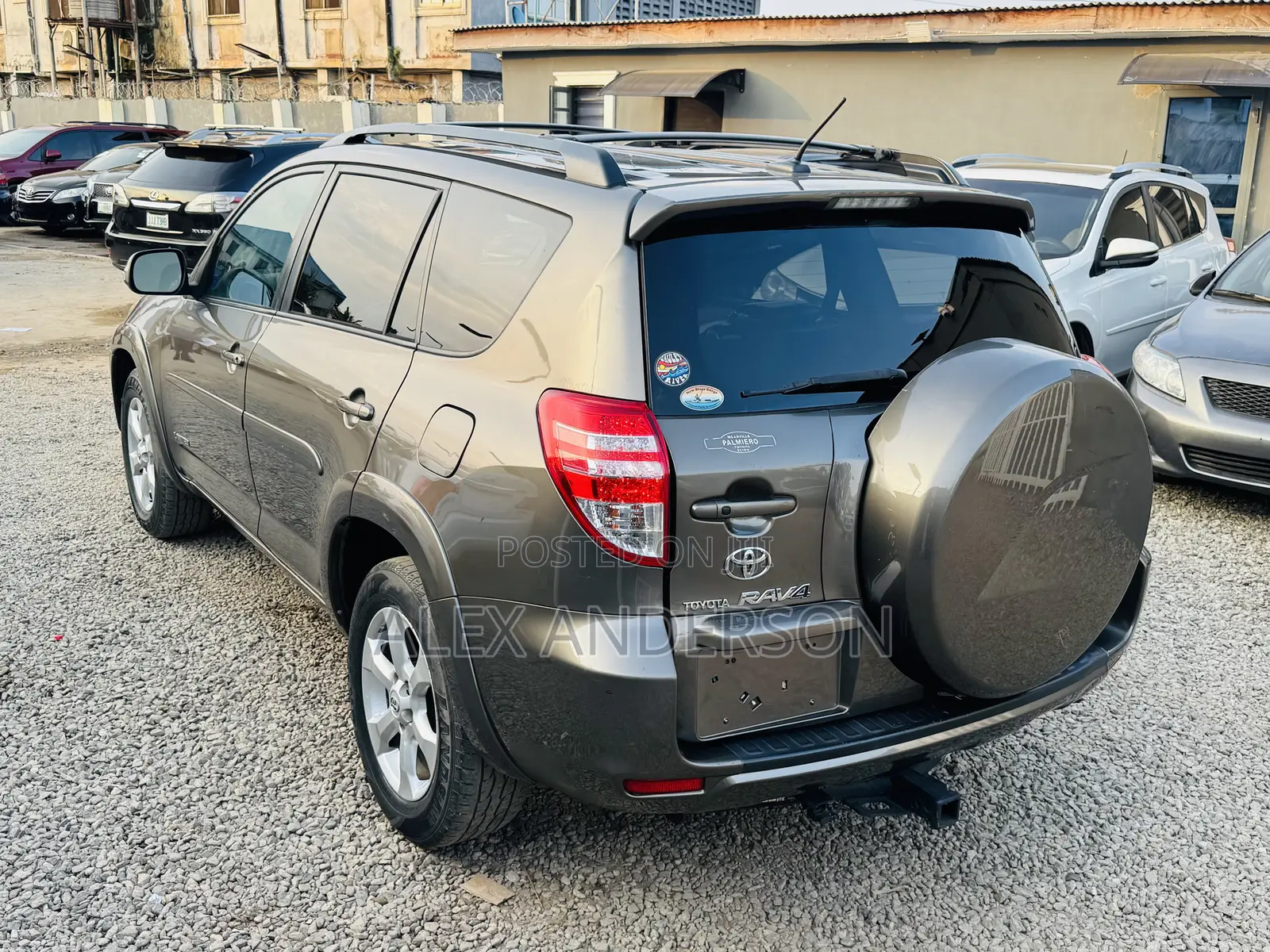 Toyota RAV4 3.5 Limited 4x4 2010 Ivory