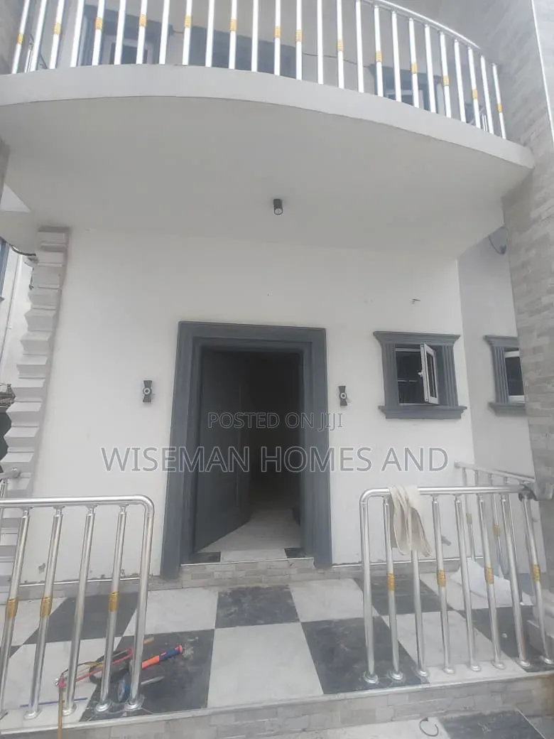 3bdrm Apartment in Blenco Axis for rent