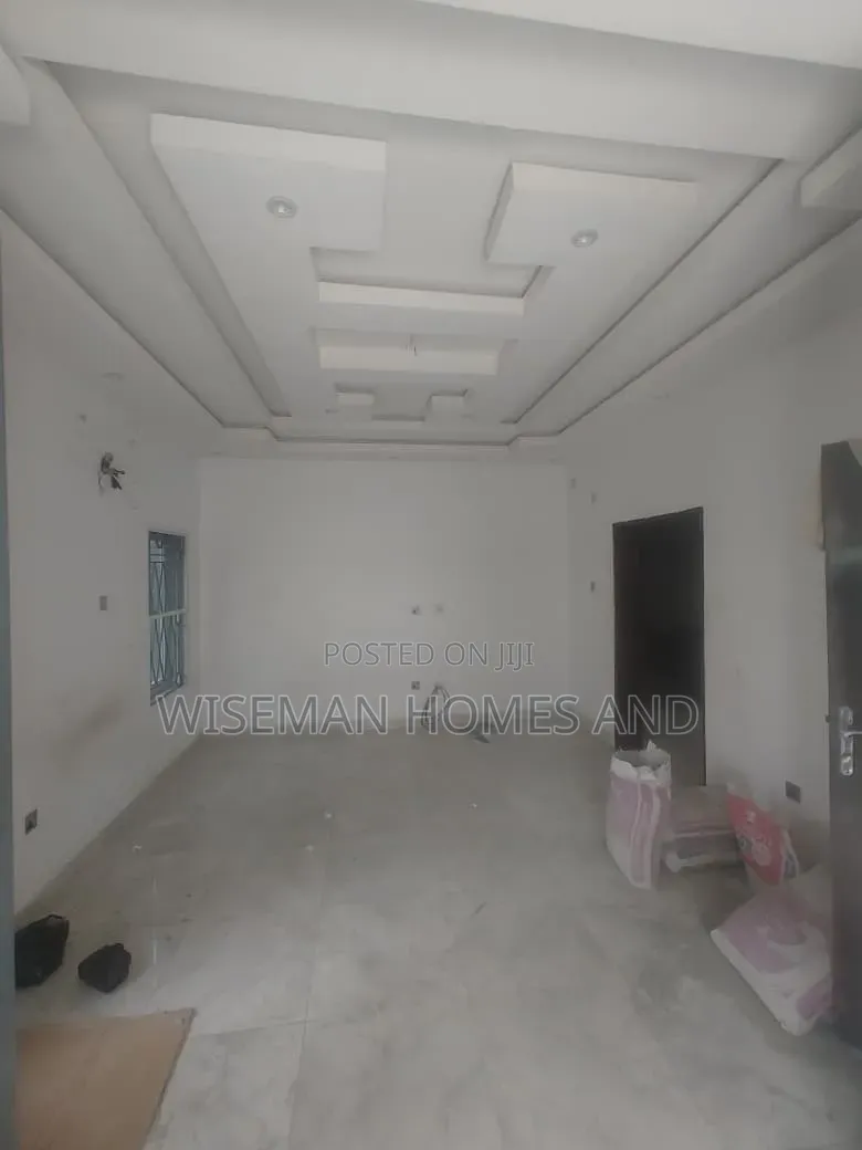 3bdrm Apartment in Blenco Axis for rent