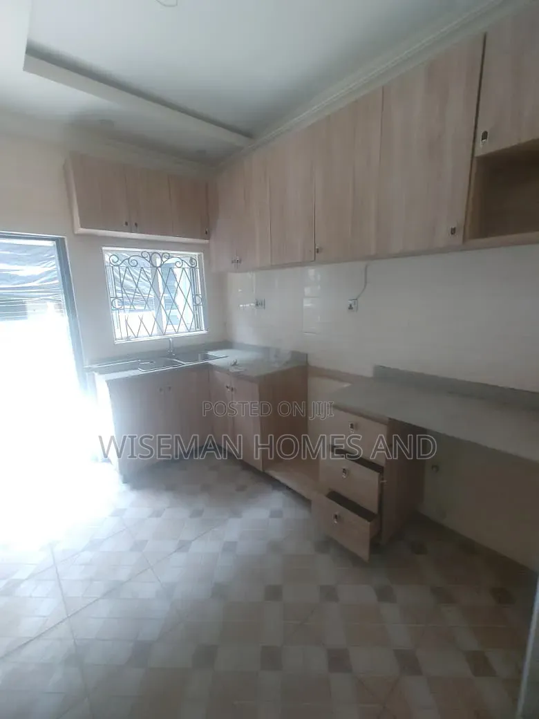 3bdrm Apartment in Blenco Axis for rent