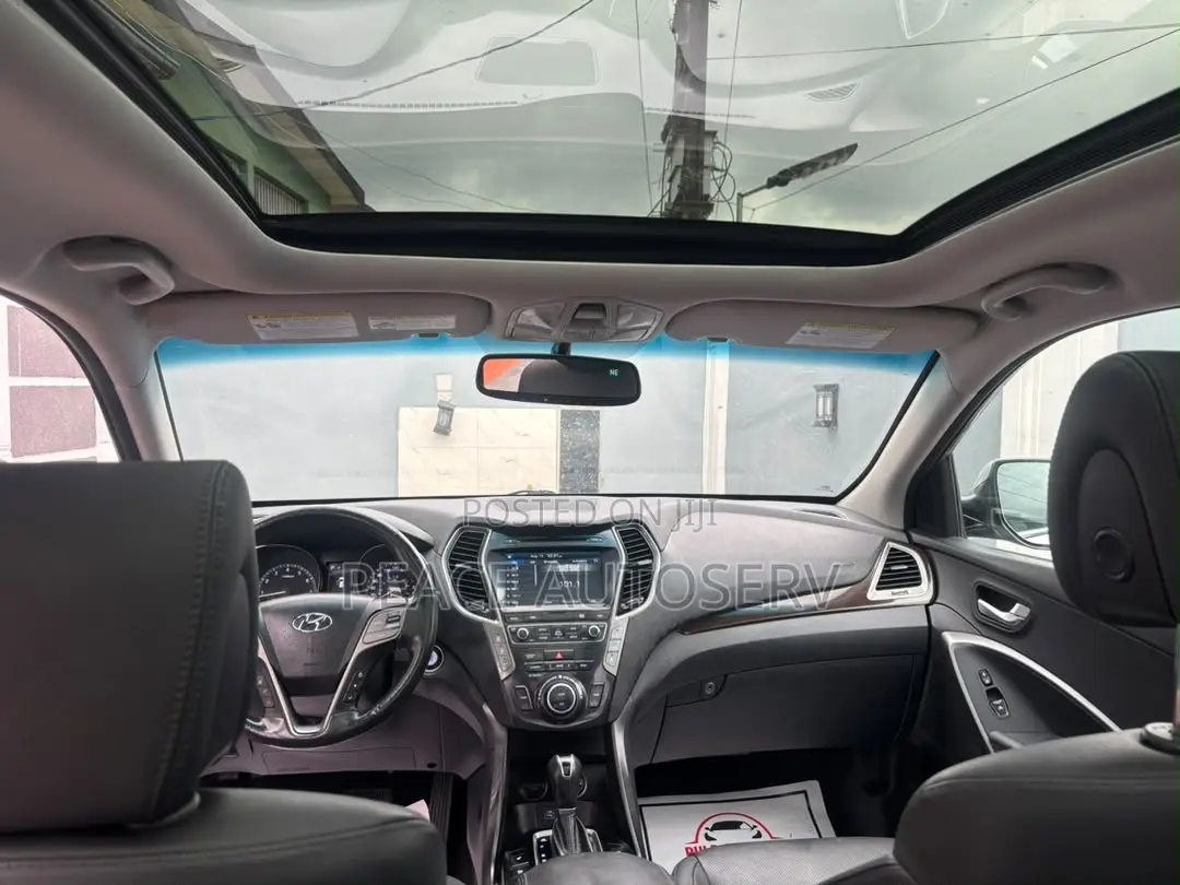 Hyundai Santa Fe Limited Ultimate AWD 2017 Silver