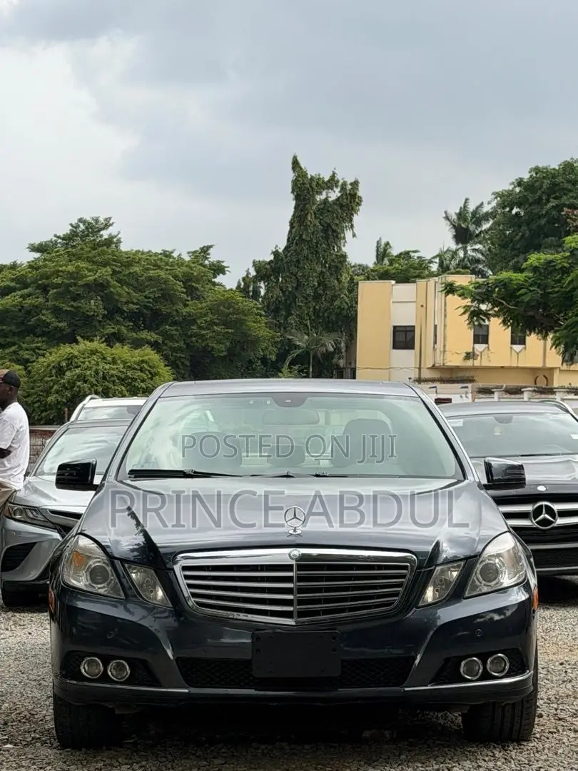 Mercedes-Benz E550 2011 Black